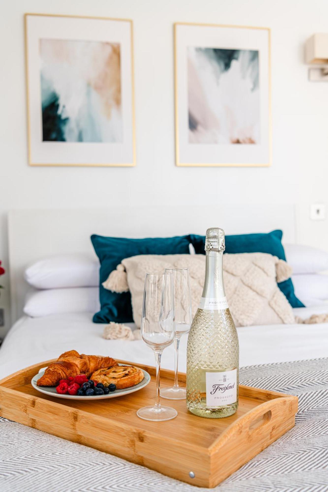 Chic 1 Bed Kings Cross Farringdon 4 Guests