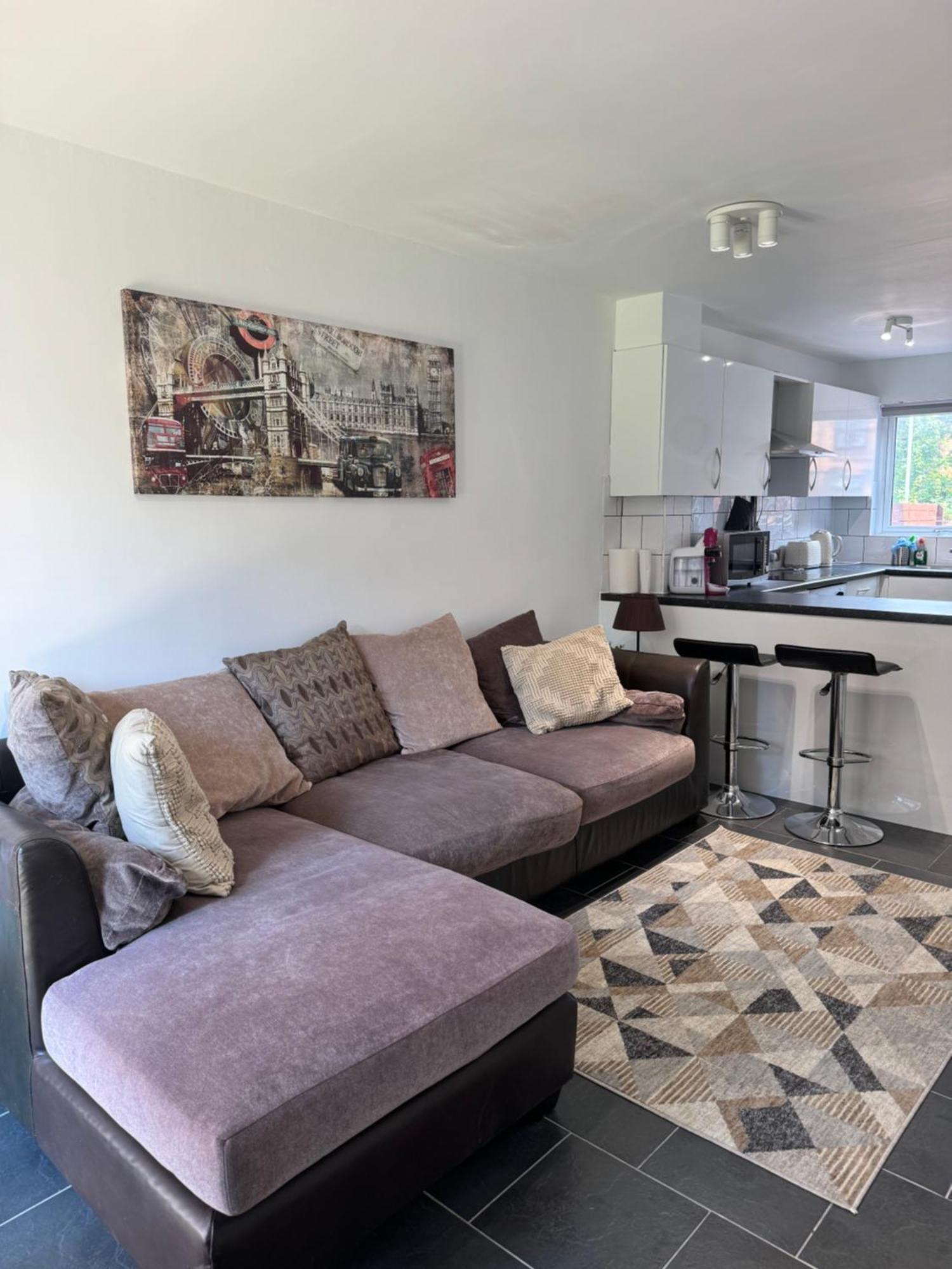 Beckton With Free Parking Apartamento