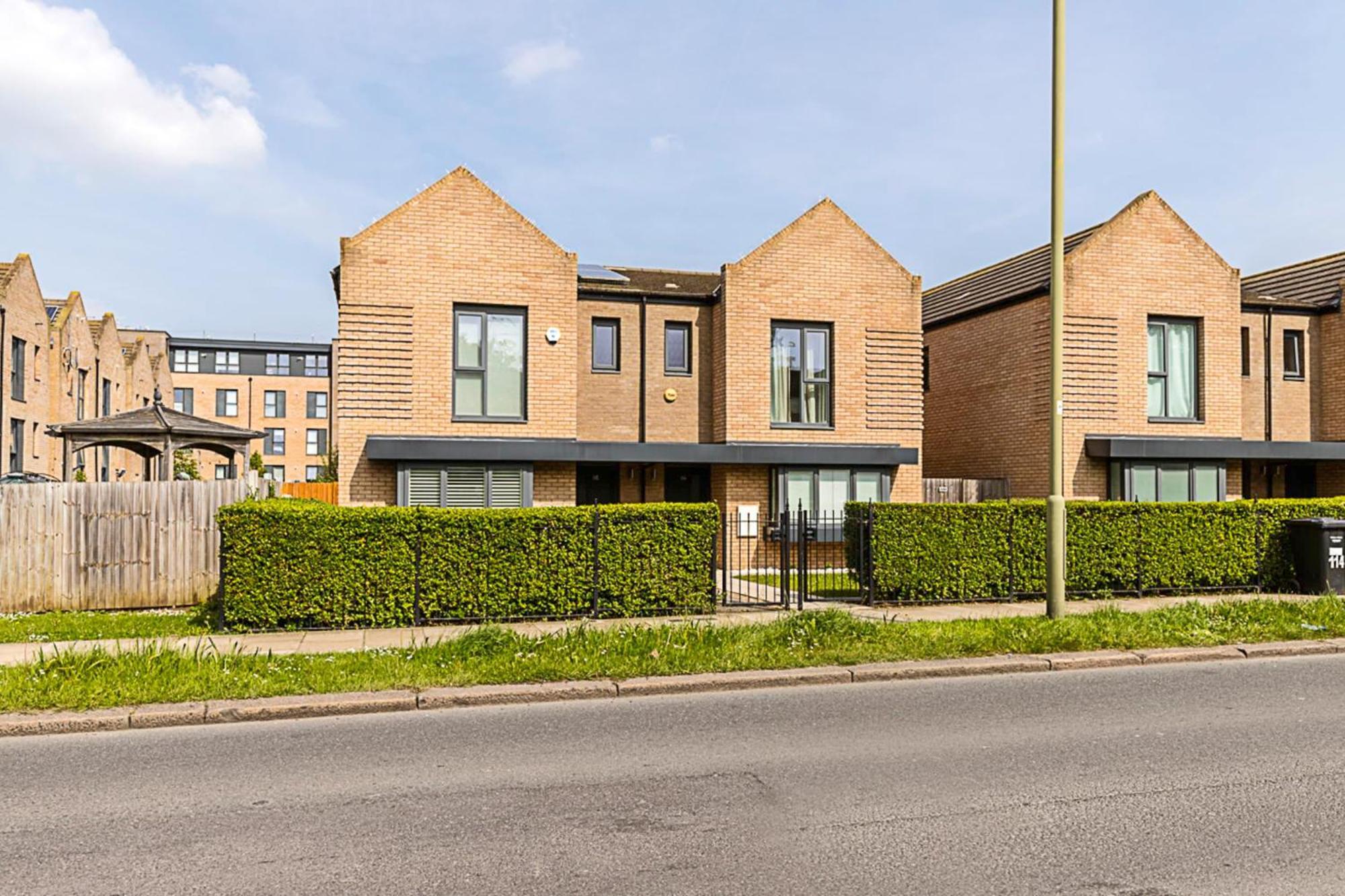 Ferienhaus Semi-detached House With Modern Bespoke Interior