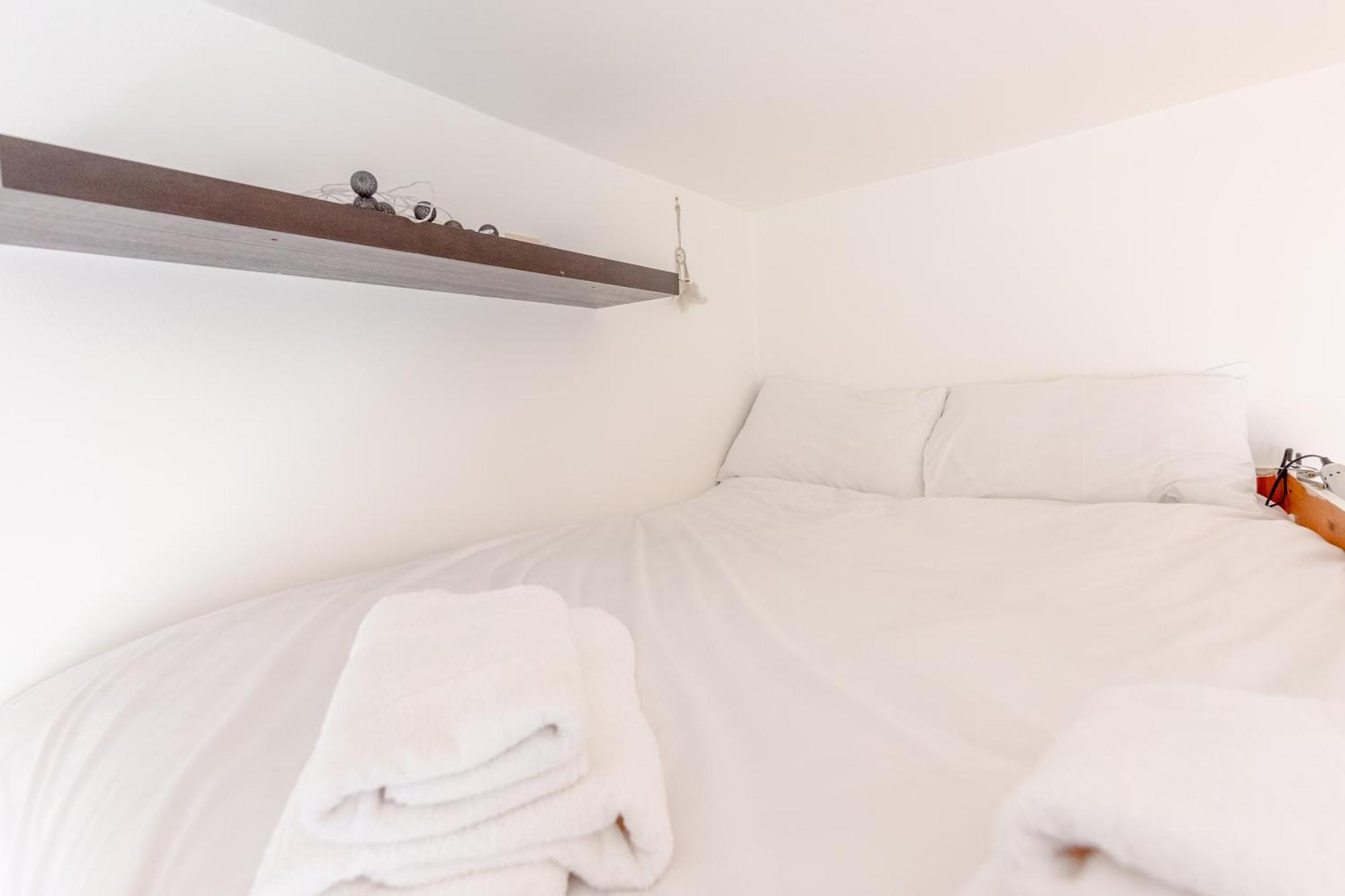 Spacious Near Kensington Gardens