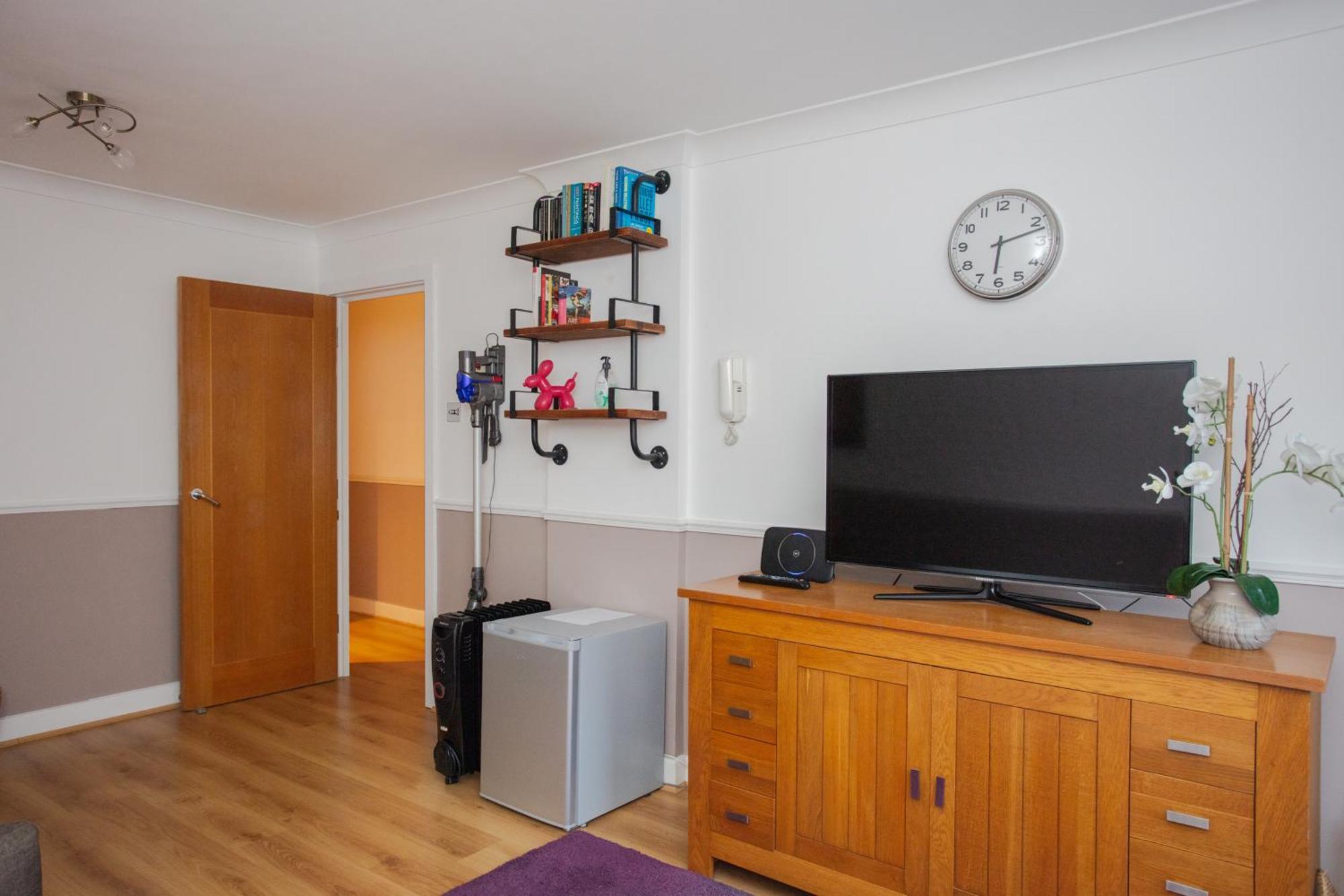 1 Bedroom On The Riverbank Near St Paul's Apartamento
