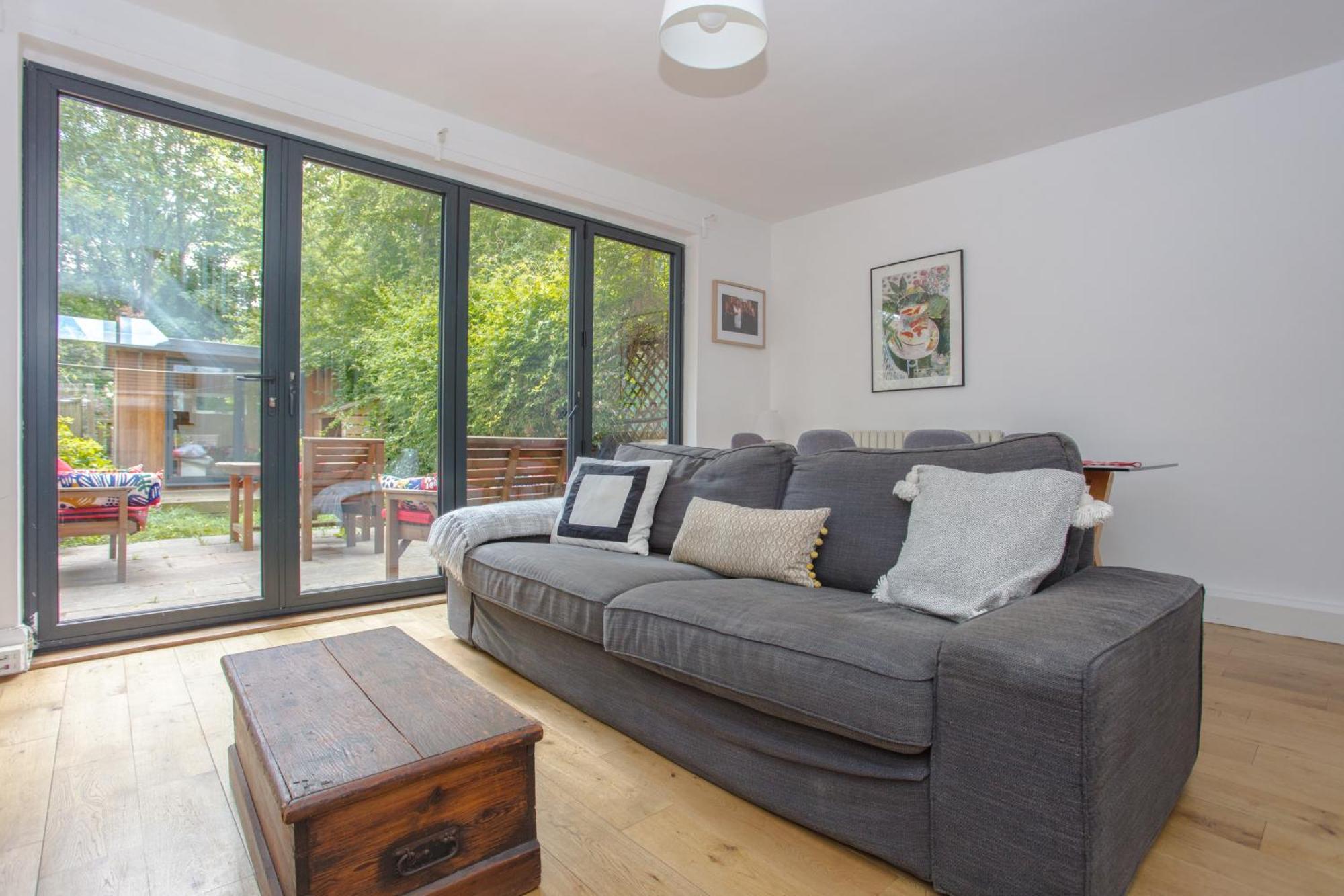 Modern 3 Bedroom In Brixton * Londres