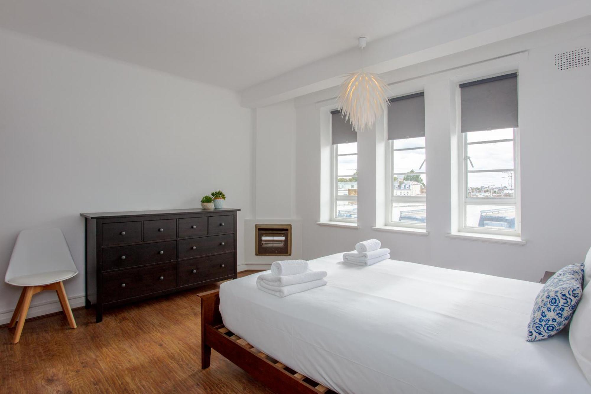 Contemporary 2 Bedroom Flat In Bayswater Apartment