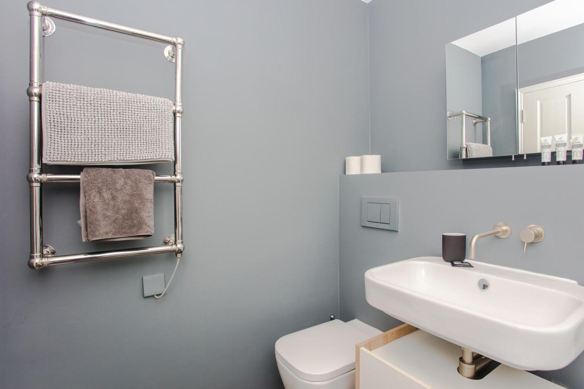 Modern & Spacious 1 Bedroom In Apartamento Londres