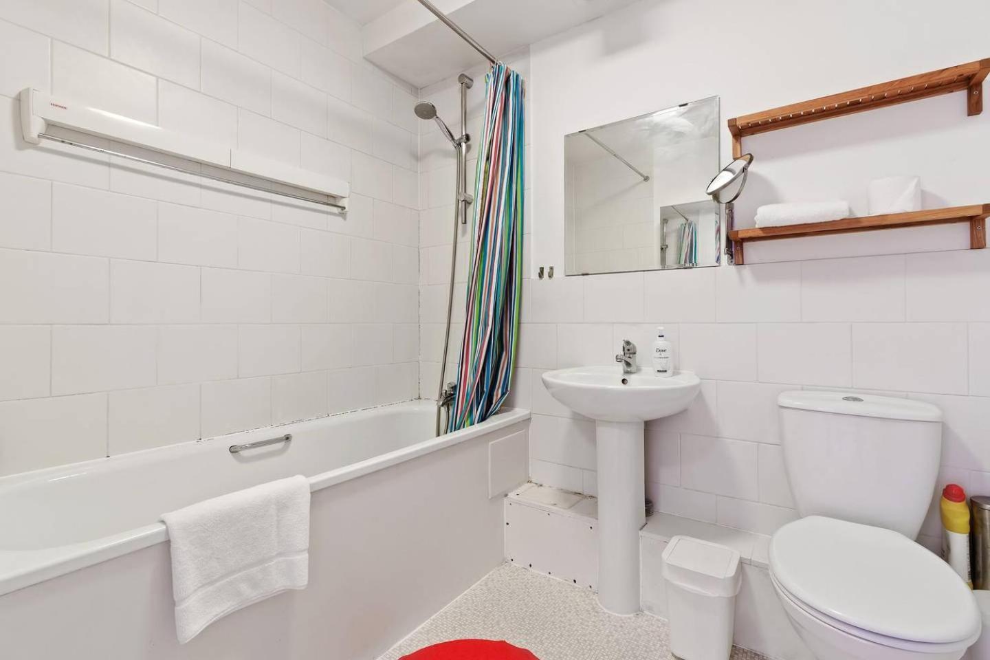 Modern 2 Bedroom In Homerton Appartement *