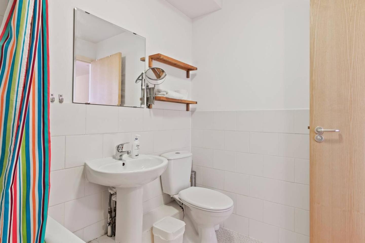 Modern 2 Bedroom In Homerton Londres