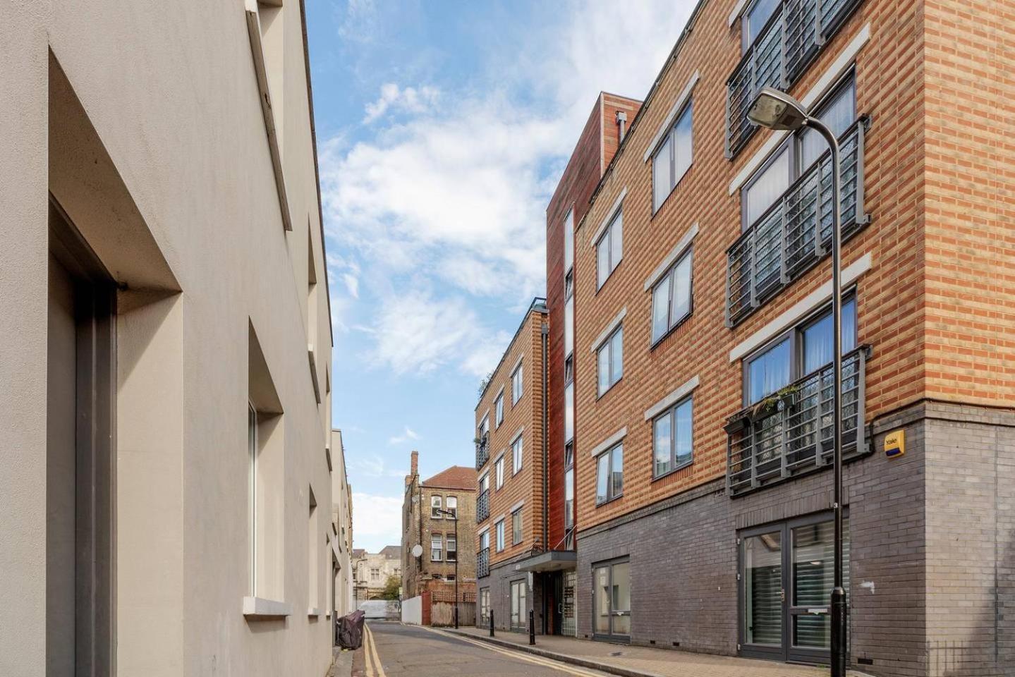 Modern 2 Bedroom In Homerton Appartement *