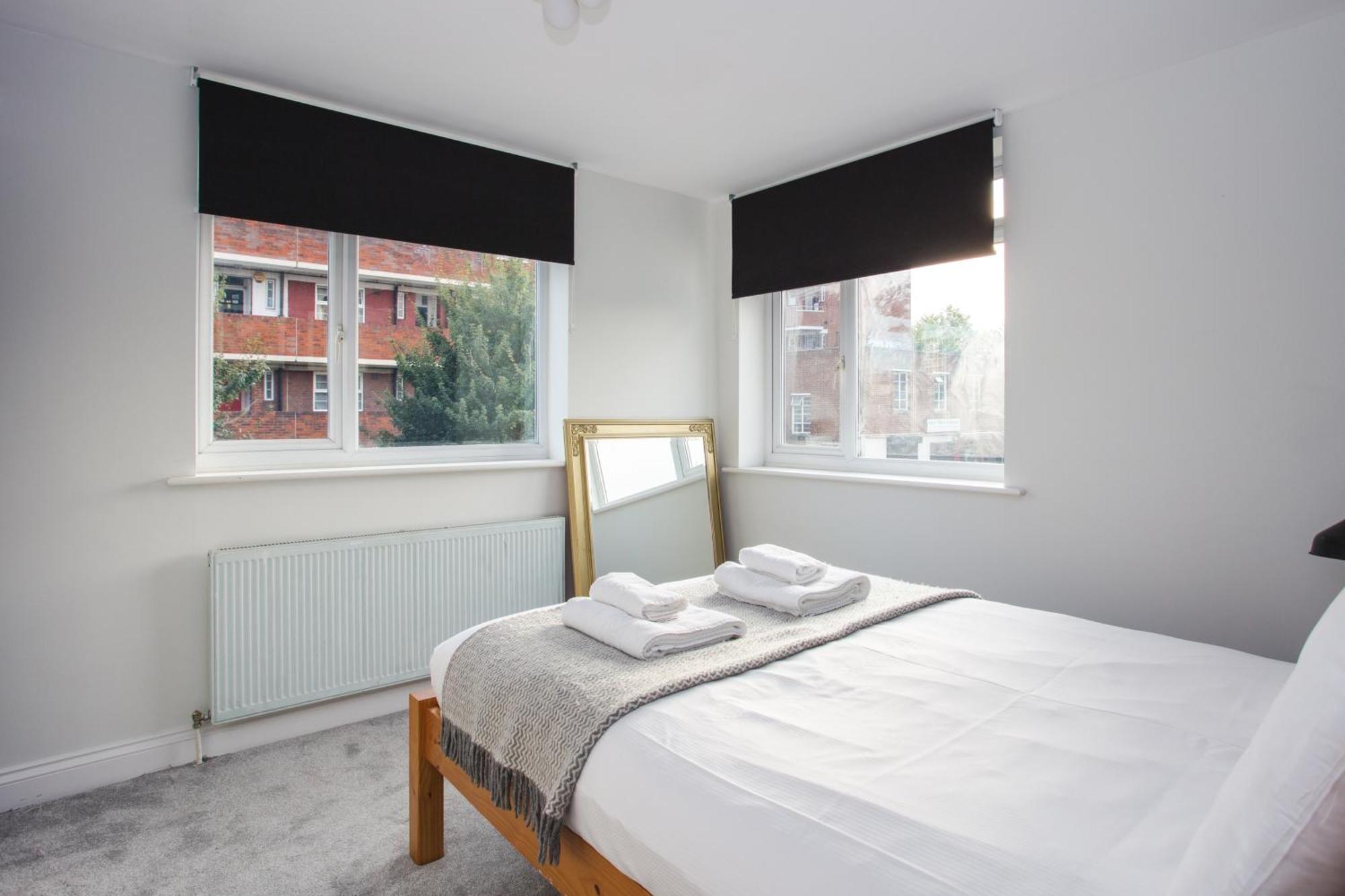 Lovely 2 Bedroom Flat Near Whitechapel Station * Londres