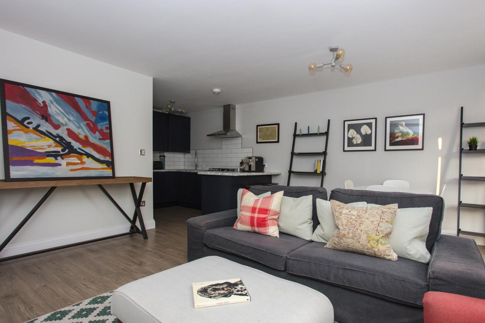 Lovely 2 Bedroom Flat Near Whitechapel Station Apartamento *
