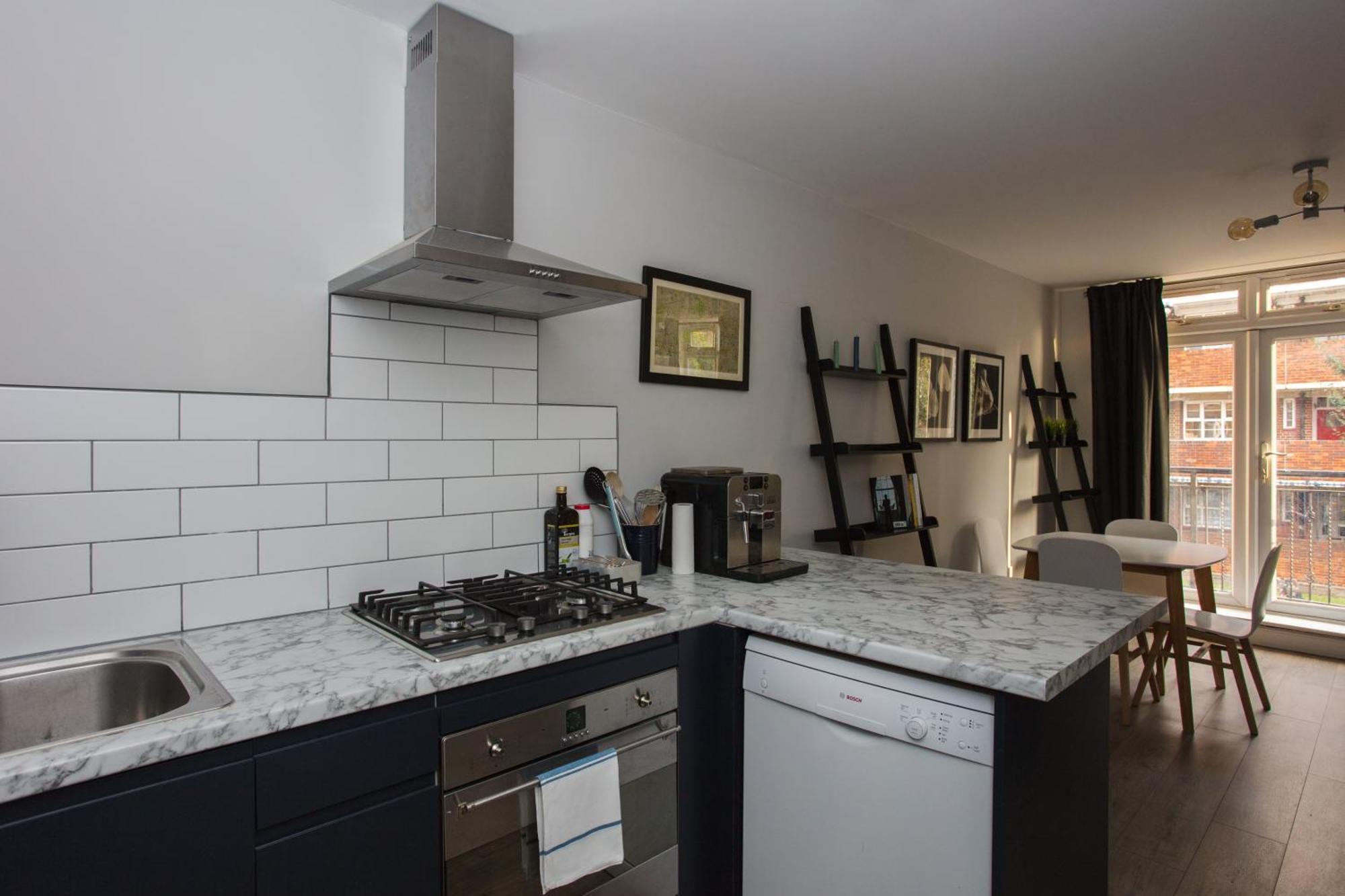 Lovely 2 Bedroom Flat Near Whitechapel Station Apartamento Londres