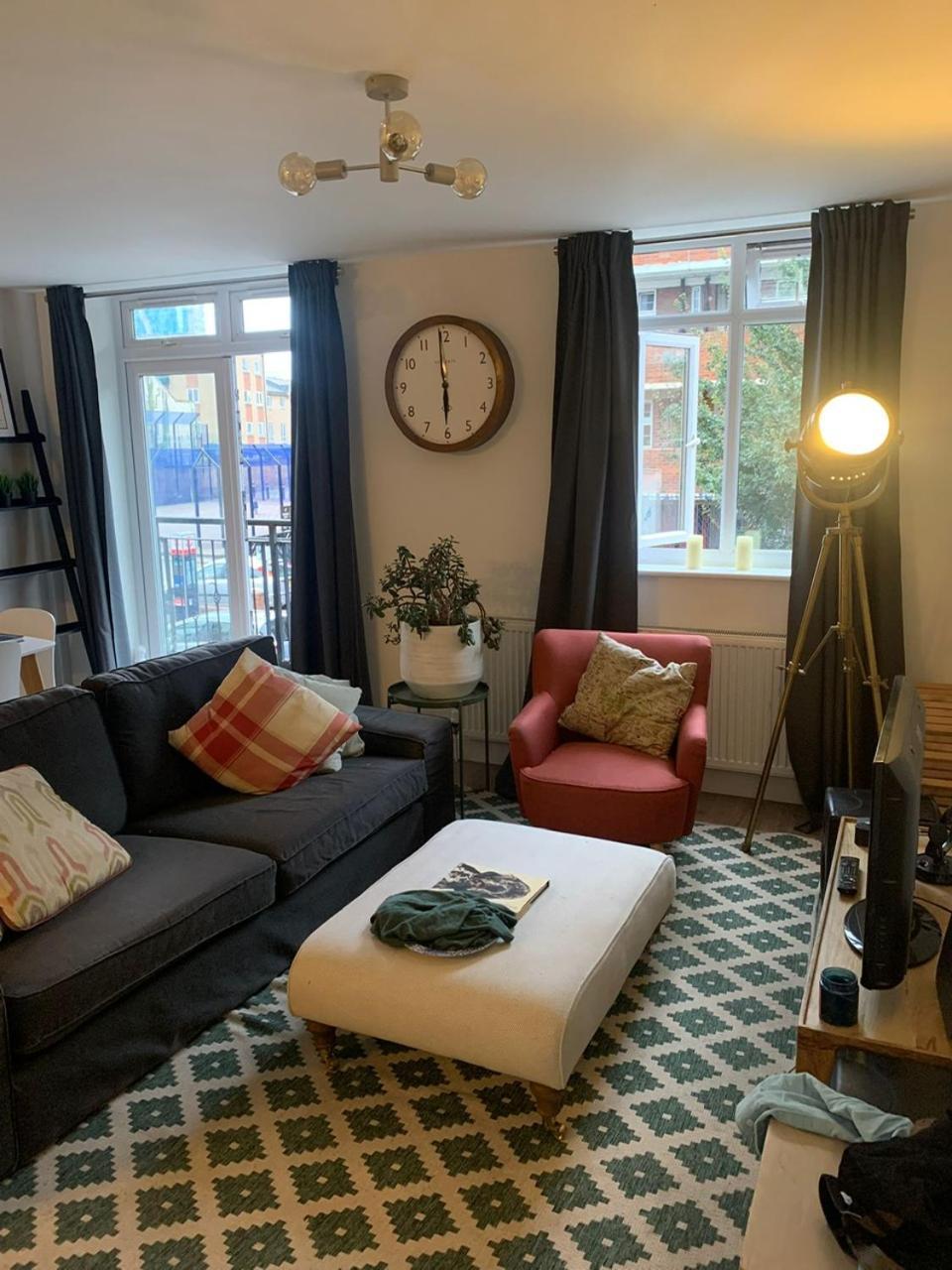 Apartamento Lovely 2 Bedroom Flat Near Whitechapel Station Londres