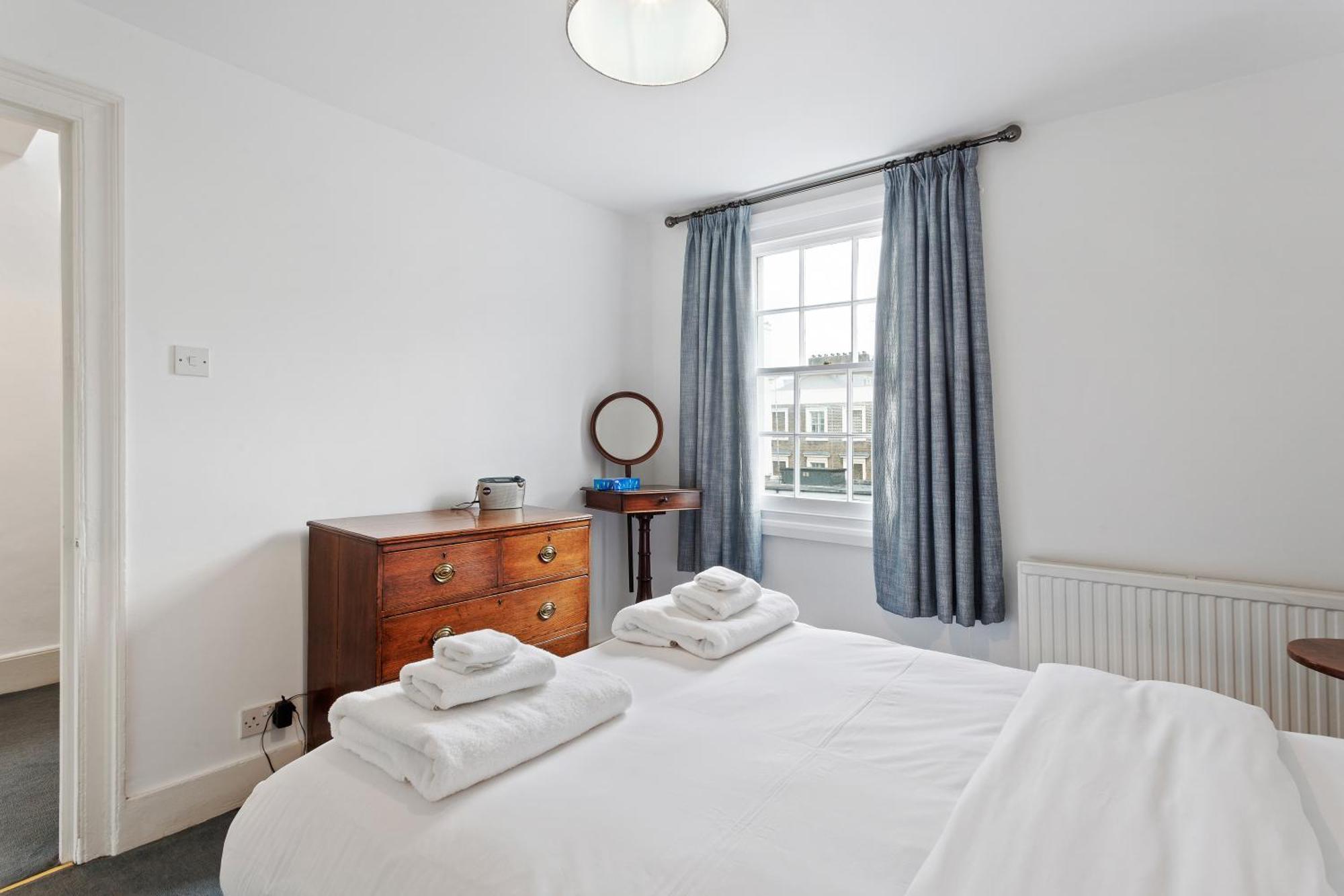 Cosy 2 Bedroom Flat In Pimlico 10 Minutes To Station