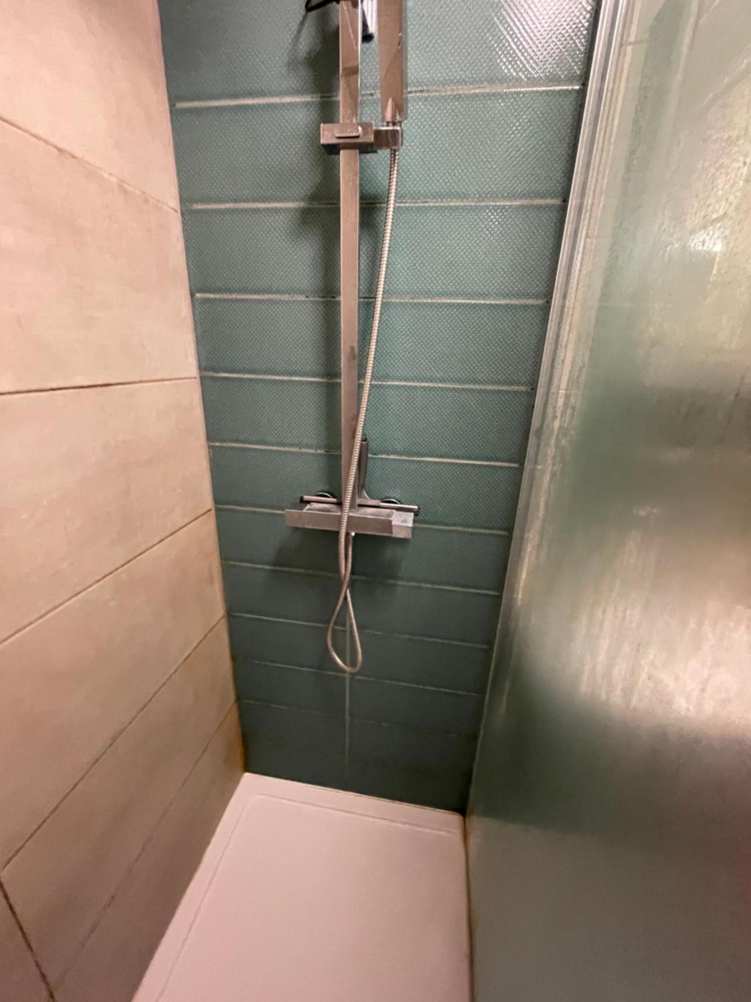 Apartment Spacious 3 Bedroom Flat In The Heart Of Shoreditch *