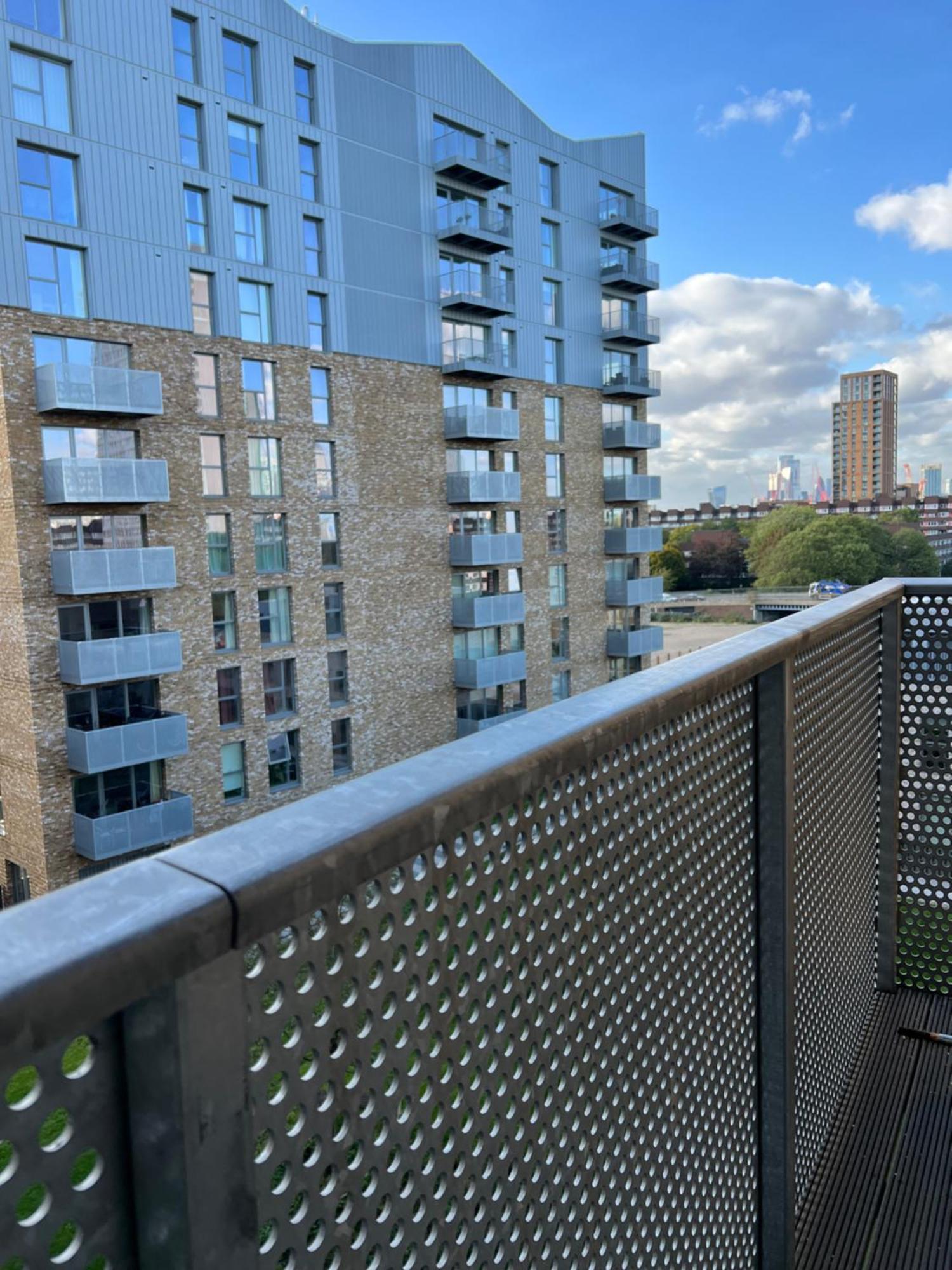 Apartamento Modern 1 Bedroom With Balcony In Surrey Quays *