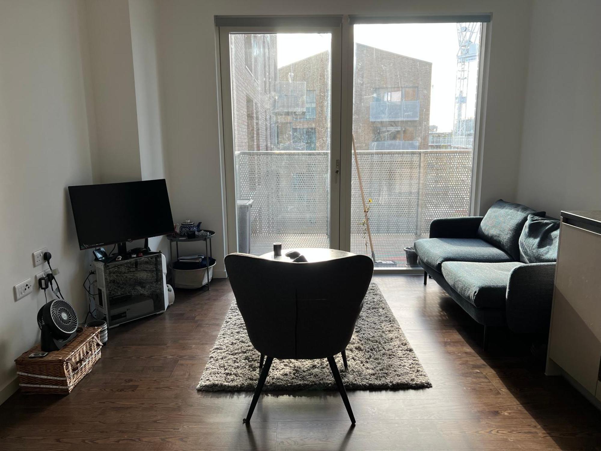 Modern 1 Bedroom With Balcony In Surrey Quays Londres