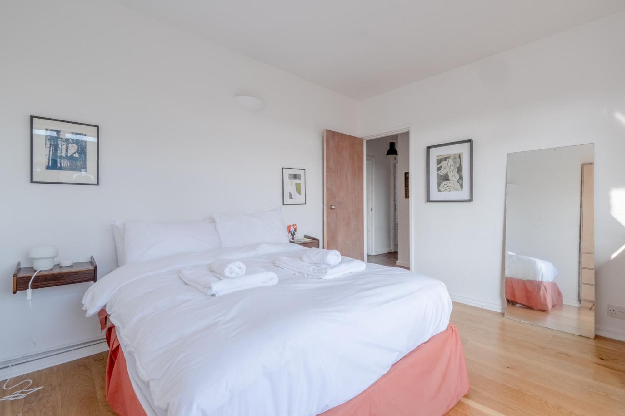 Peaceful 2 Bedroom Flat With Roof Terrace - Hackney Appartement Londres