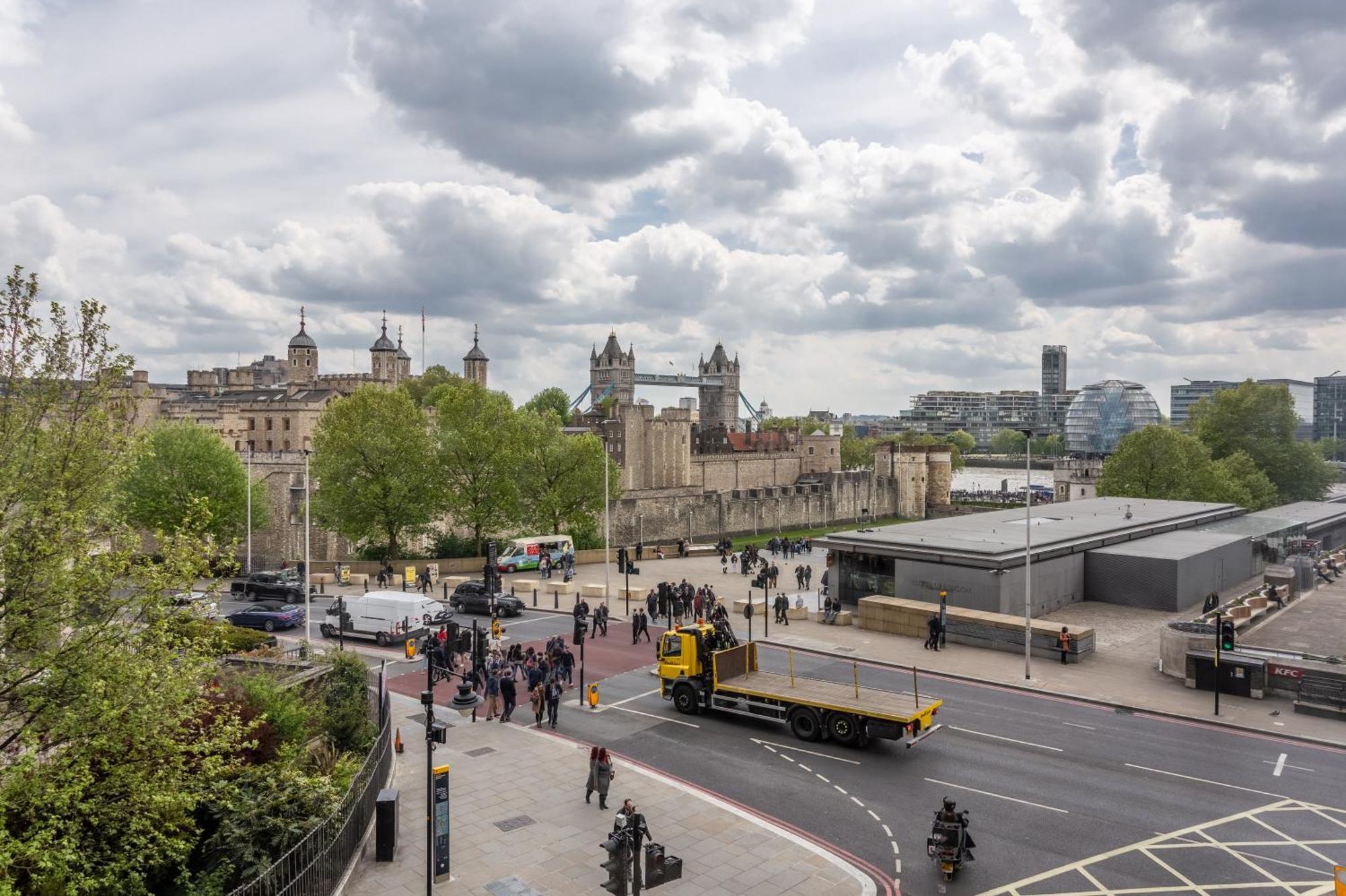Large & 2bd Flat - Tower Hill Londres