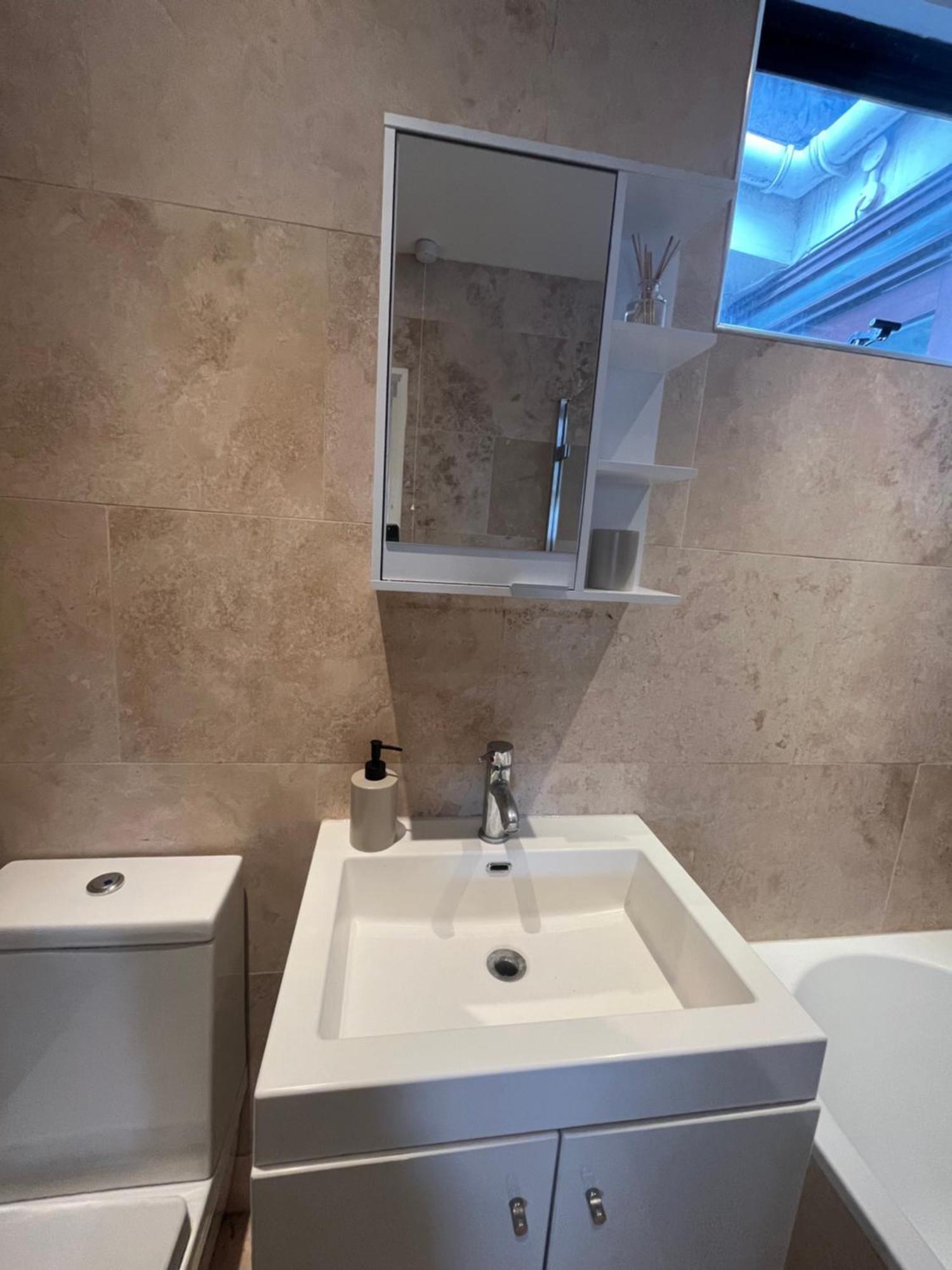 Vibrant & Homely 2bd Flat - Angel Apartamento *