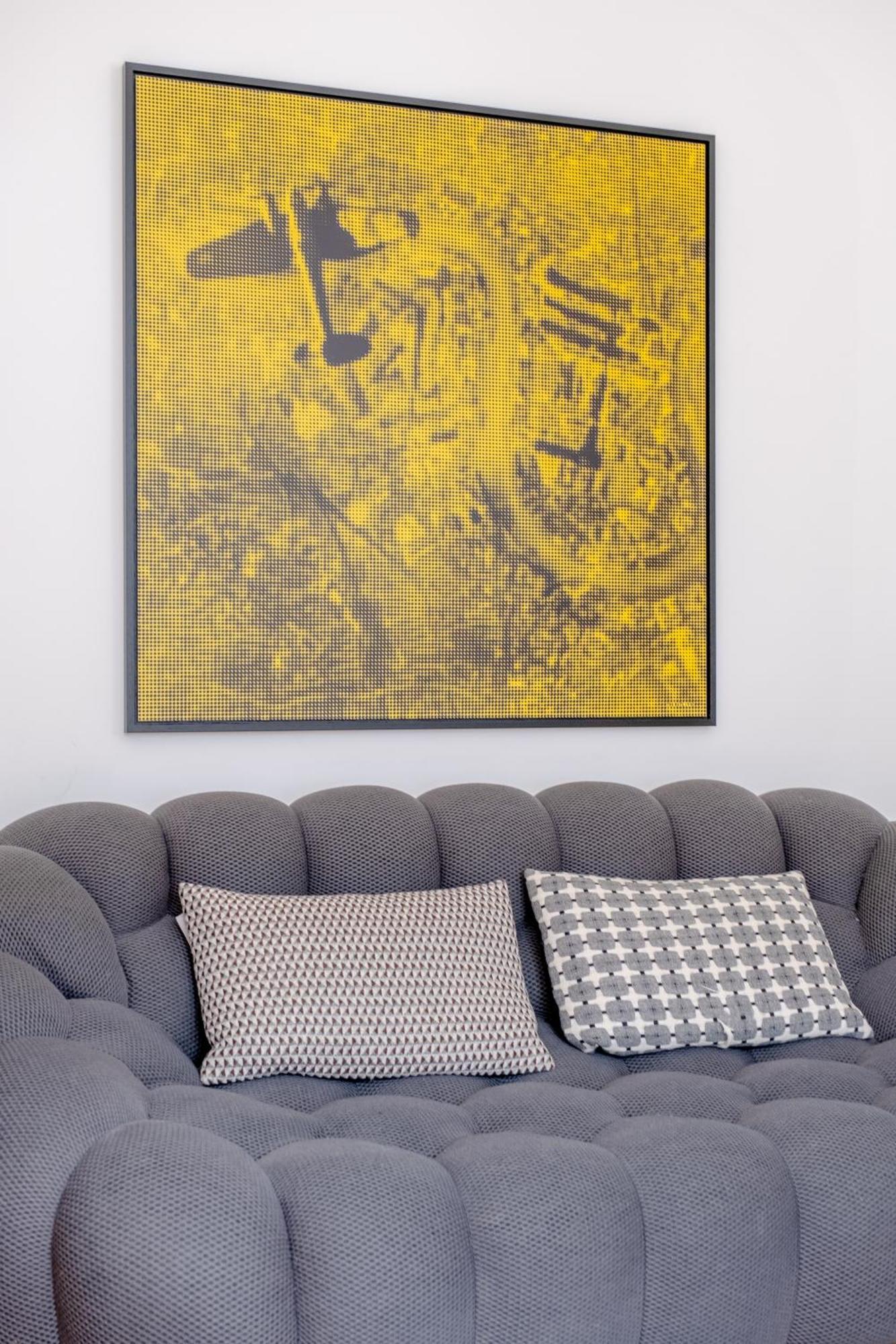 Stylish & Light Victorian 2bd Flat - Holland Park Apartment