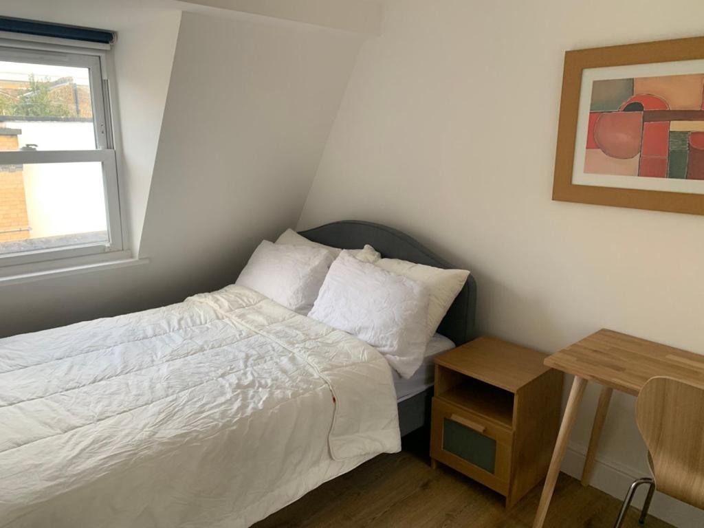Spaciously Renovated 2bd Flat - Camden Londres