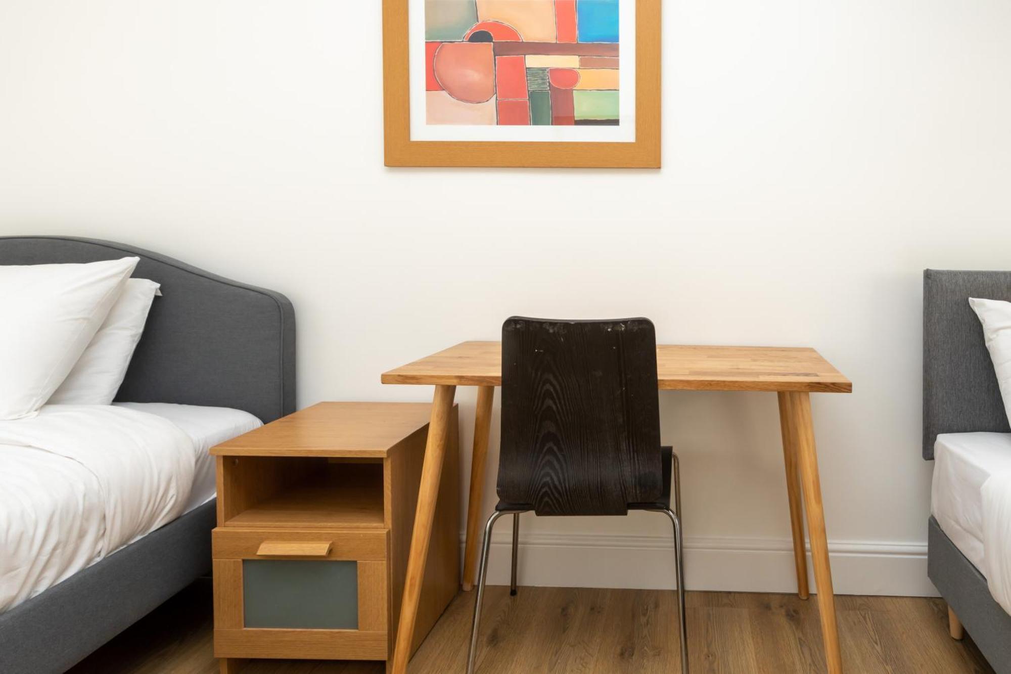 Spaciously Renovated 2bd Flat - Camden * London