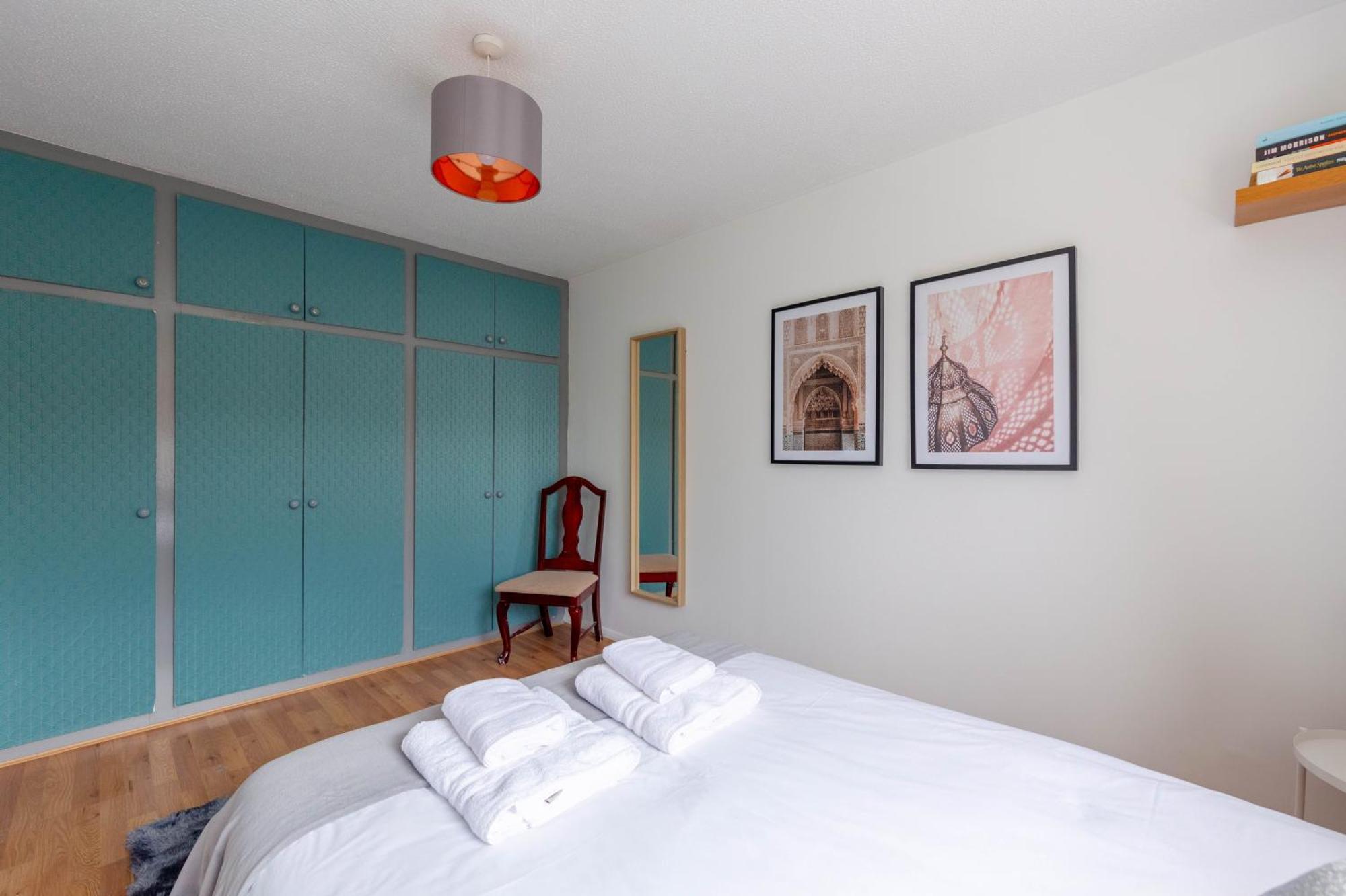 Bright 3 Bedroom House With Terrace 16 Mins To Big Ben Londres