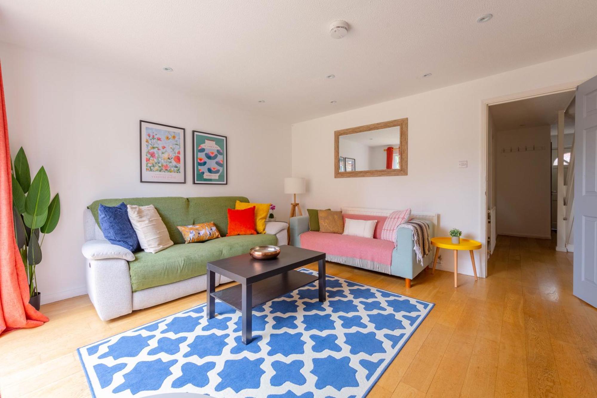 Bright 3 Bedroom House With Terrace 16 Mins To Big Ben Londres