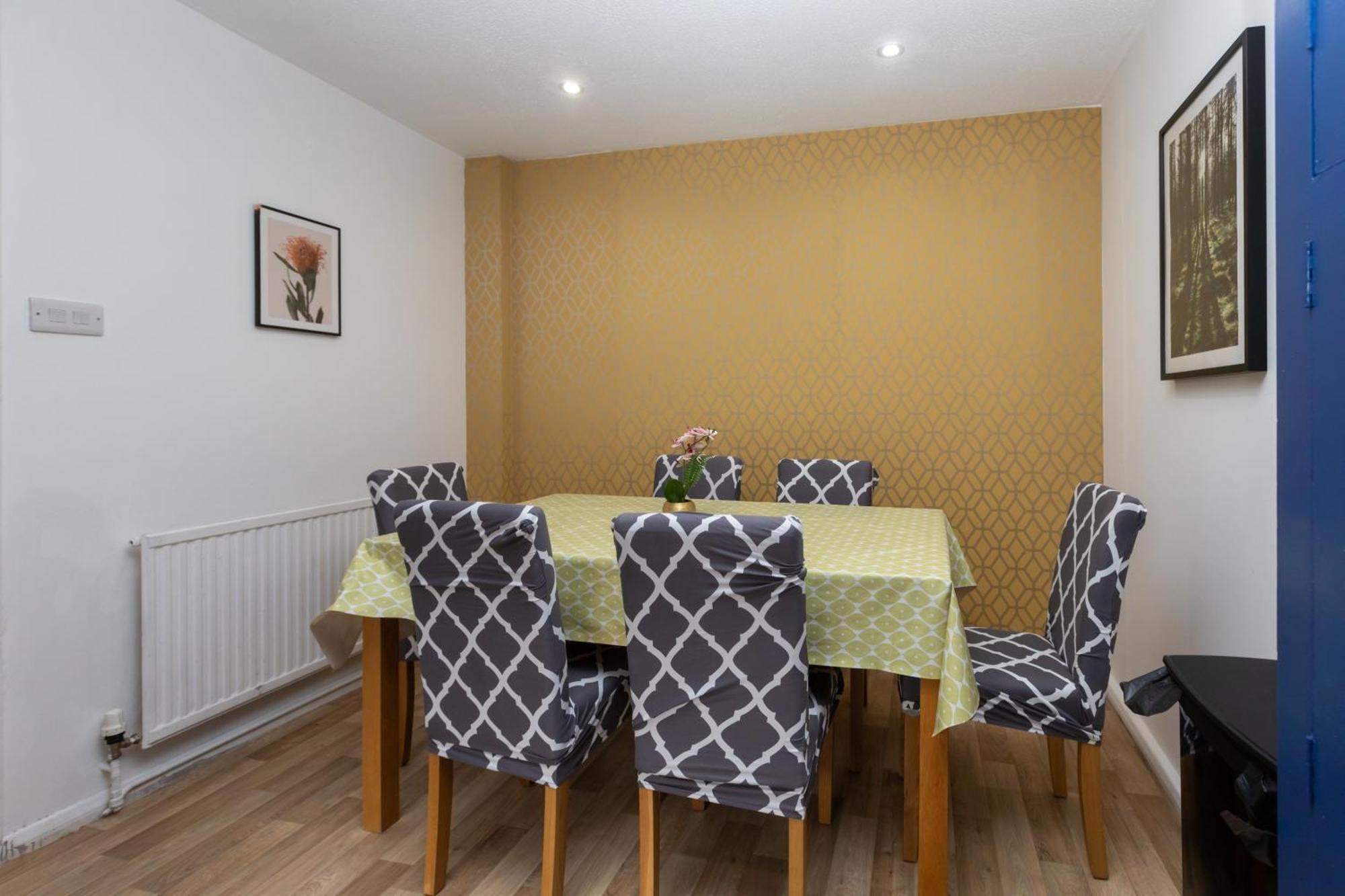 Bright 3 Bedroom House With Terrace 16 Mins To Big Ben Apartamento Londres