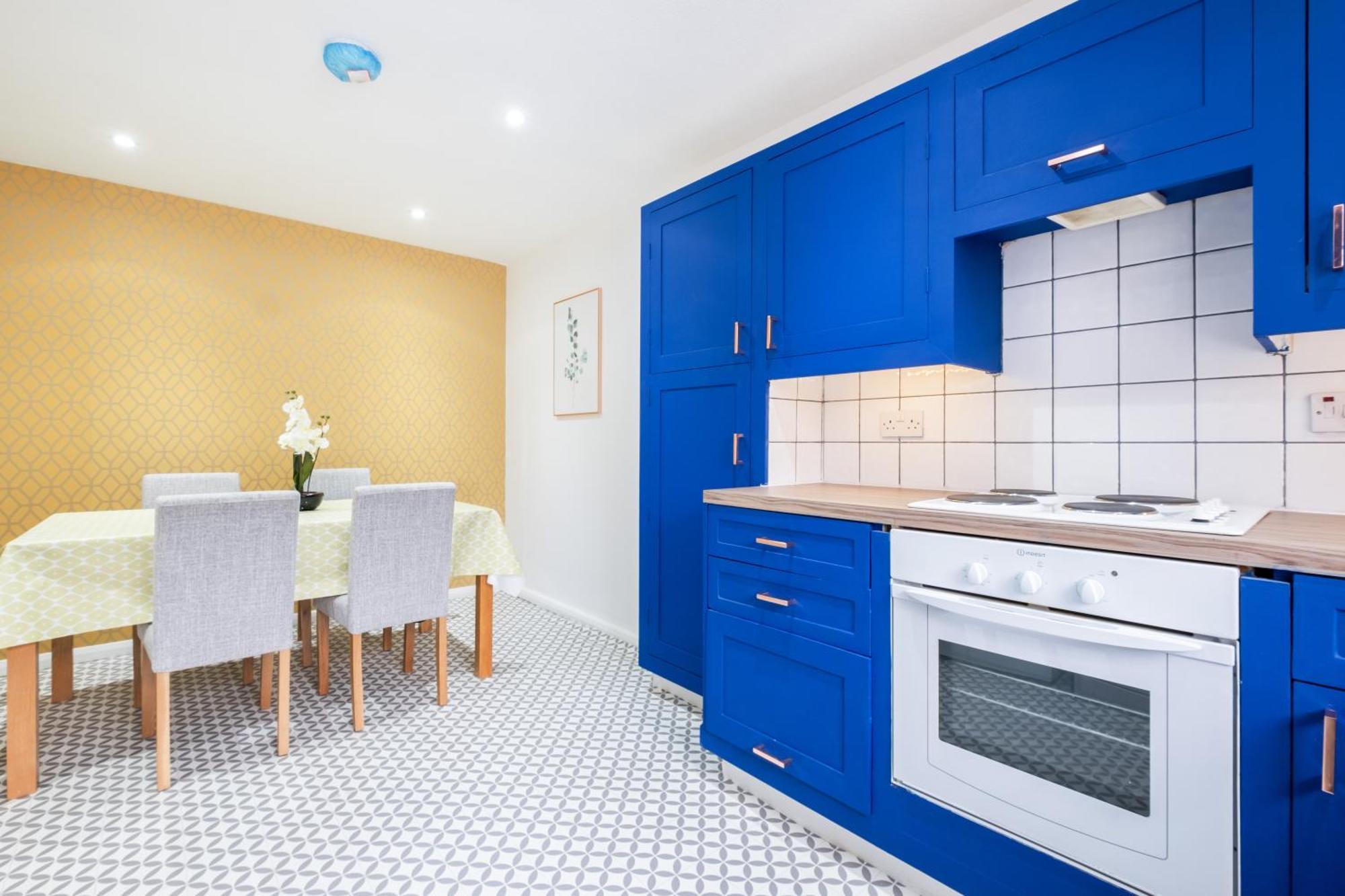 Apartamento Bright 3 Bedroom House With Terrace 16 Mins To Big Ben Londres