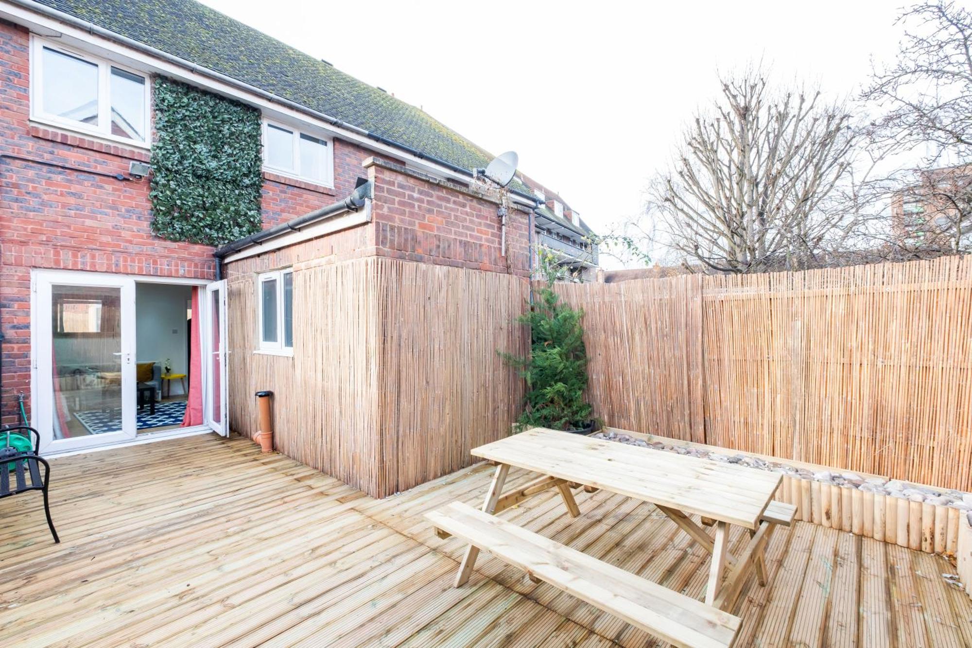 Bright 3 Bedroom House With Terrace 16 Mins To Big Ben Apartamento