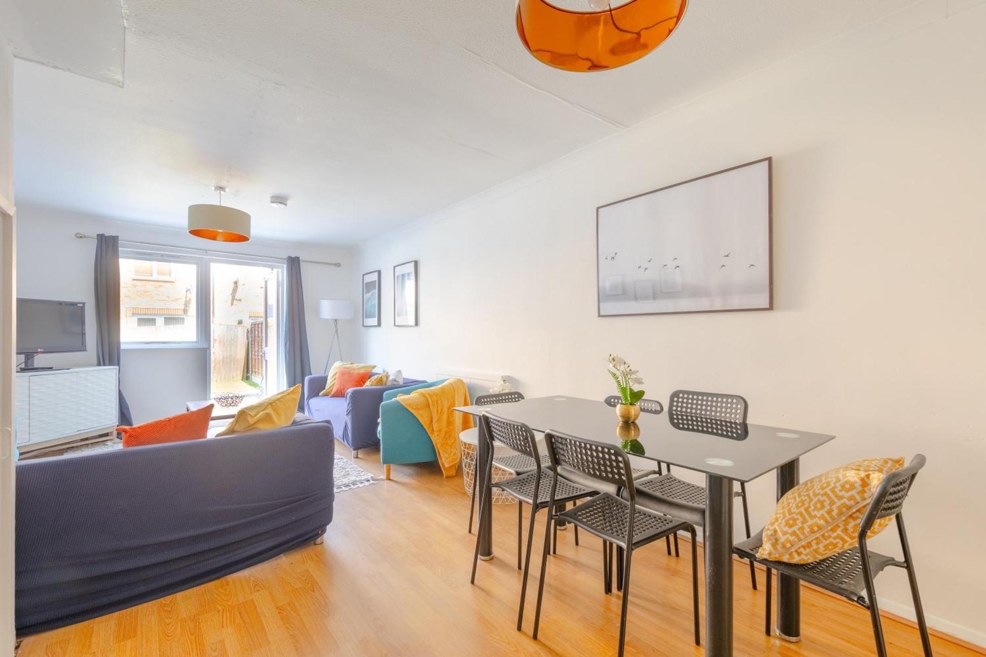Lovely 4 Bedroom House With Garden Near Waterloo Apartamento Londres