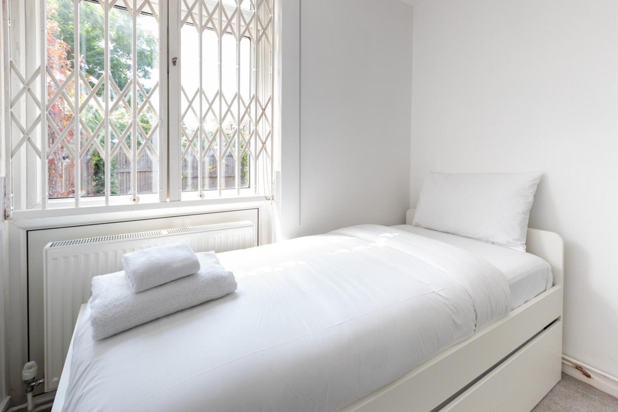Spacious & Welcoming 4bd House - Kennington Apartamento Londres