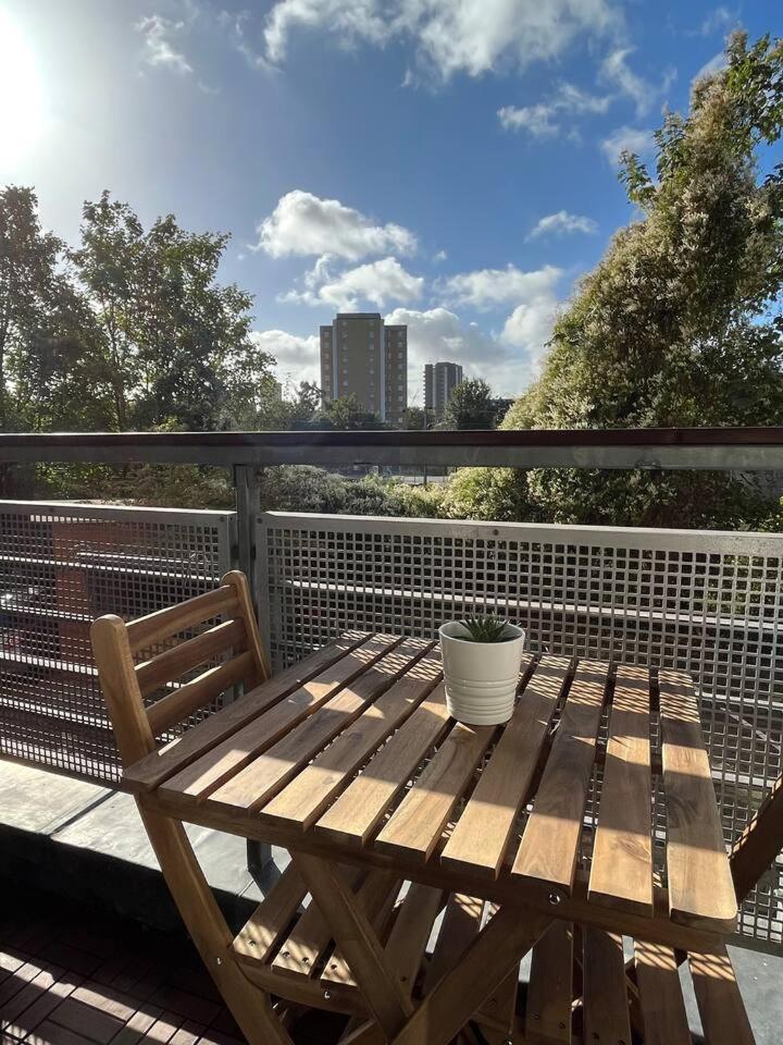 Vibrant & Modern 1bd Flat - Hackney Appartement