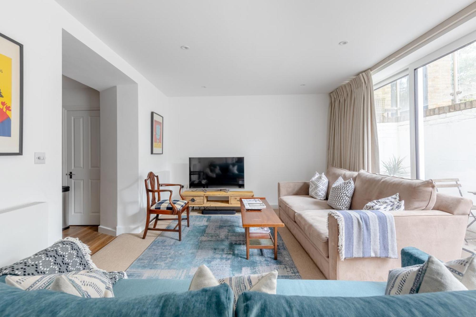 Beautifully Refurbished 2bd Flat- Clapham