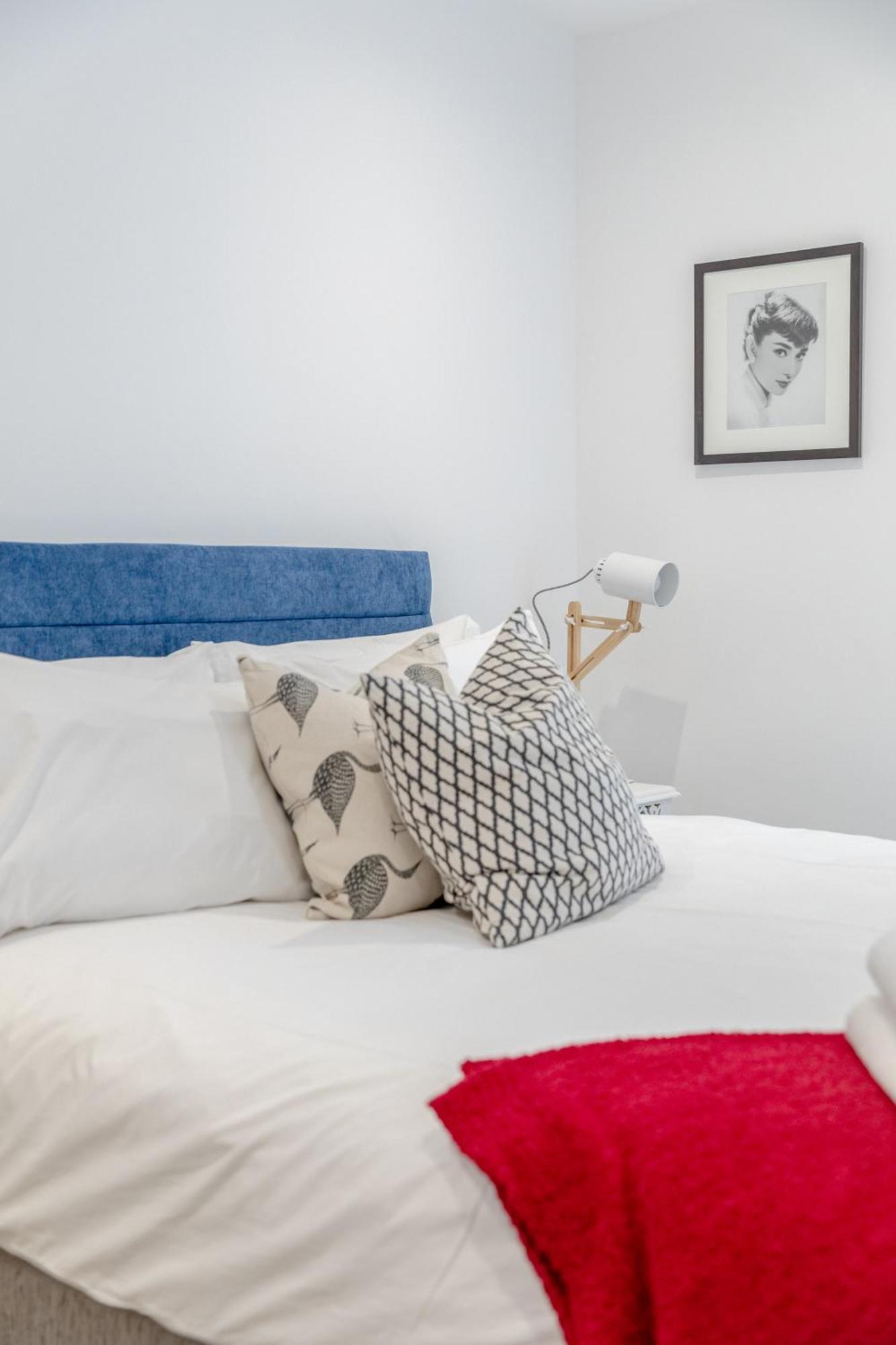 Beautifully Refurbished 2bd Flat- Clapham * Londres
