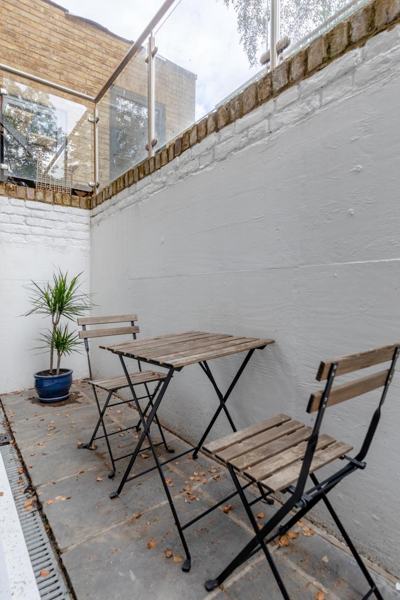 Beautifully Refurbished 2bd Flat- Clapham Apartamento