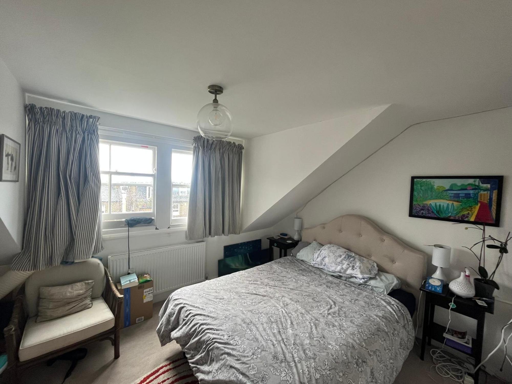 Floor 1bd Flat With Balcony - Ladbroke Grove Londres
