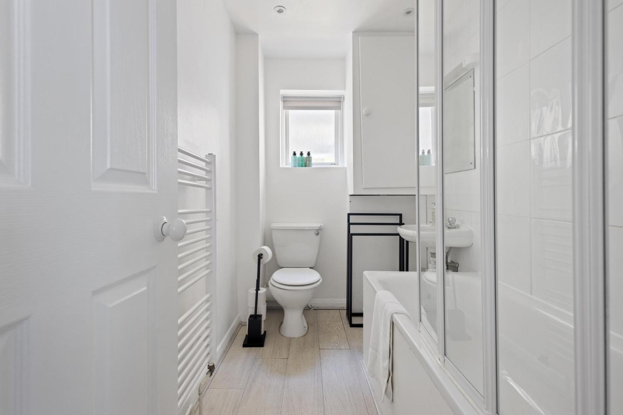 Heavenly - Queen's Gardens Apartamento Londres