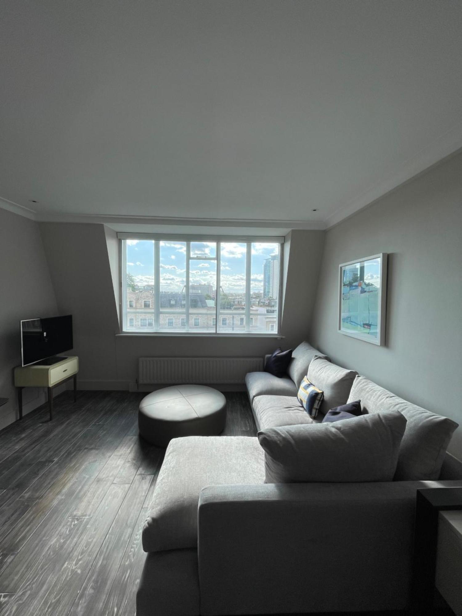 Beautifully Decorated 1bd Oasis - Earl's Court! *