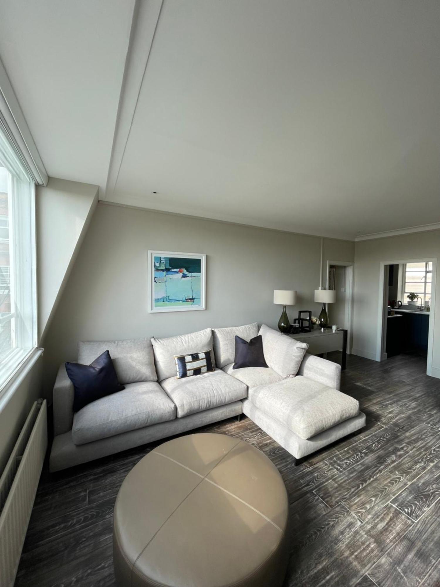 Beautifully Decorated 1bd Oasis - Earl's Court! * Londres