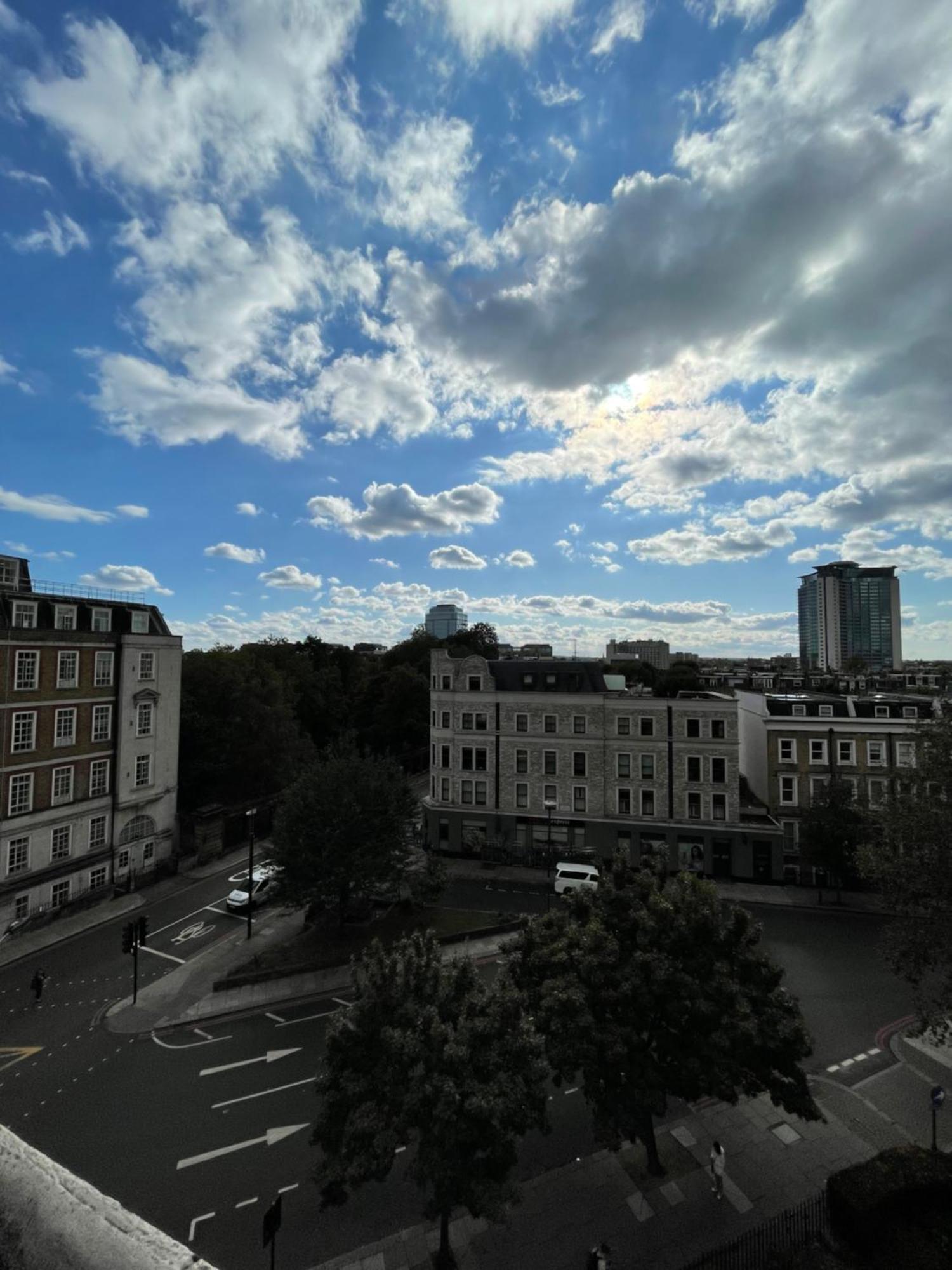 Beautifully Decorated 1bd Oasis - Earl's Court!