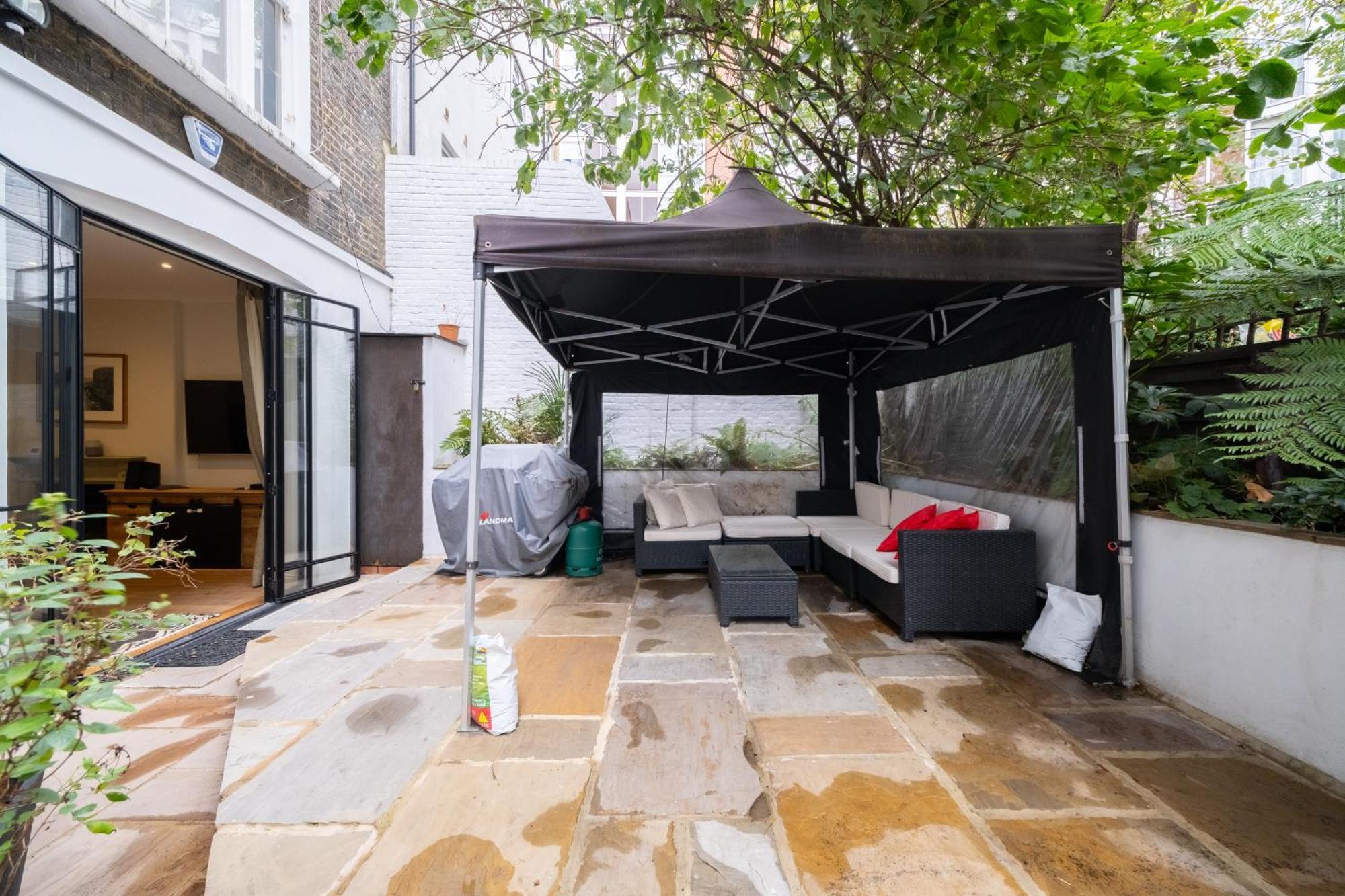 Gorgeous 2bd Flat With Patio - South Kensington! Appartement Londres