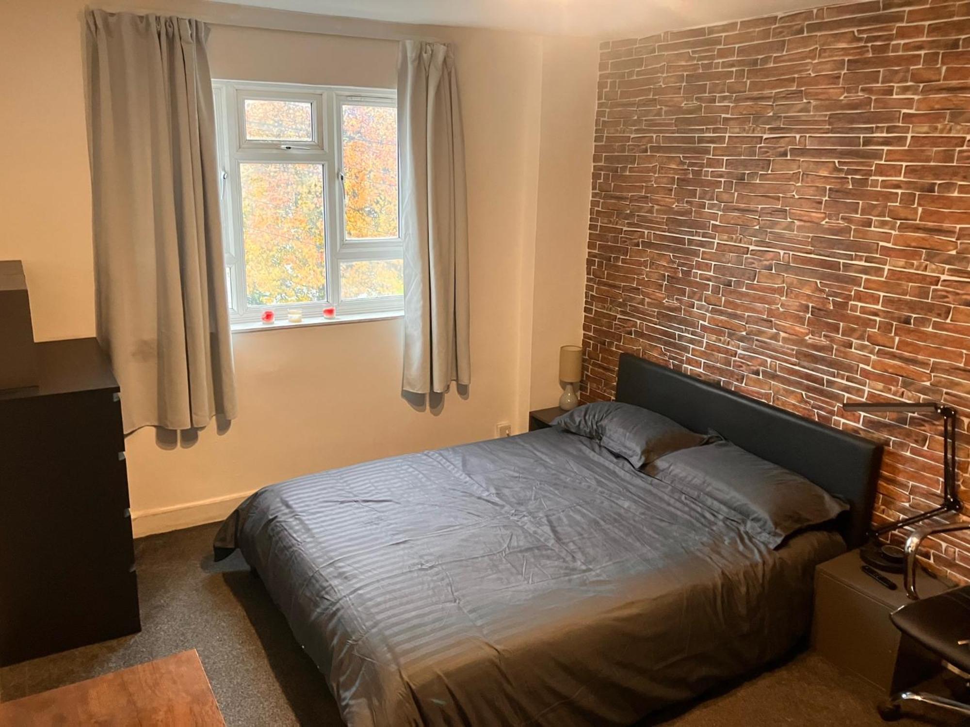 Spacious 1bd Flat - 4 Mins To Regent's Canal! Londen