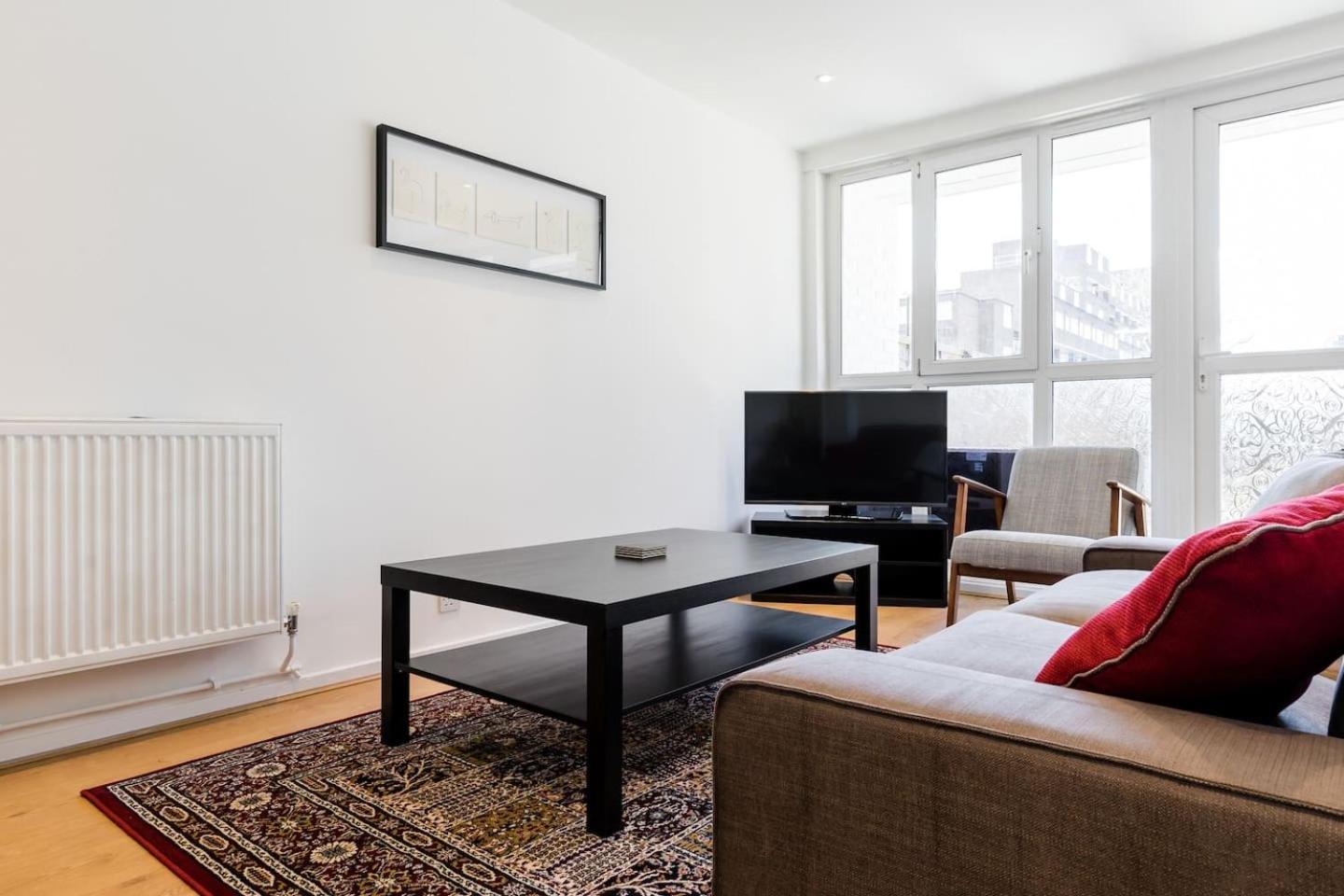 Cosy 4 Bed In London- Sleeps 8 Appartement *