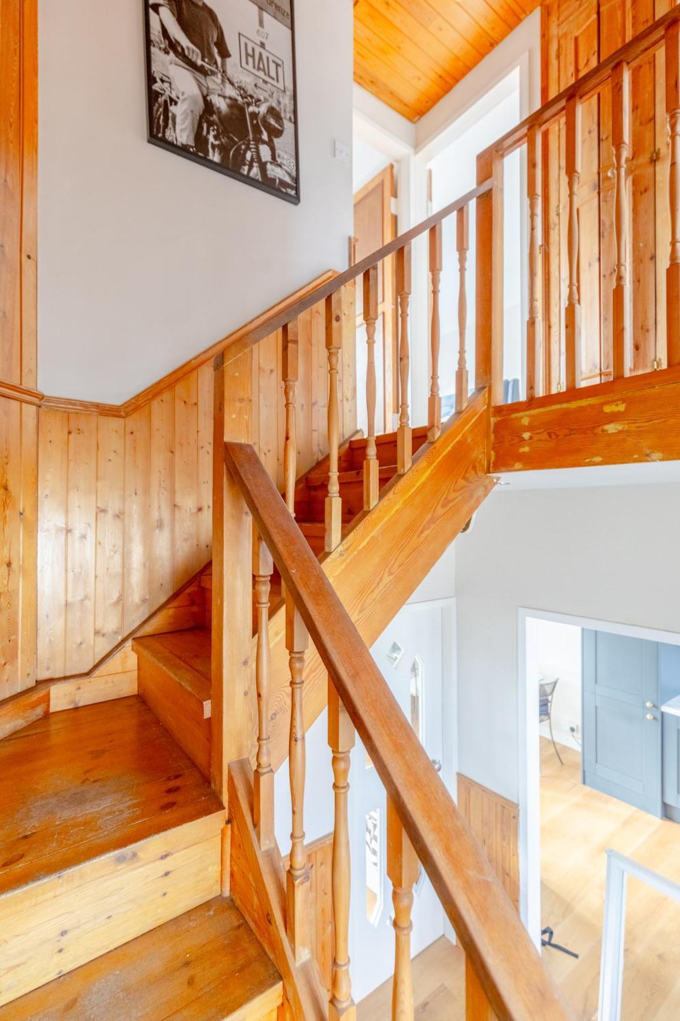 Superbly Located 2bd Flat Heart Of Pimlico! Appartement *
