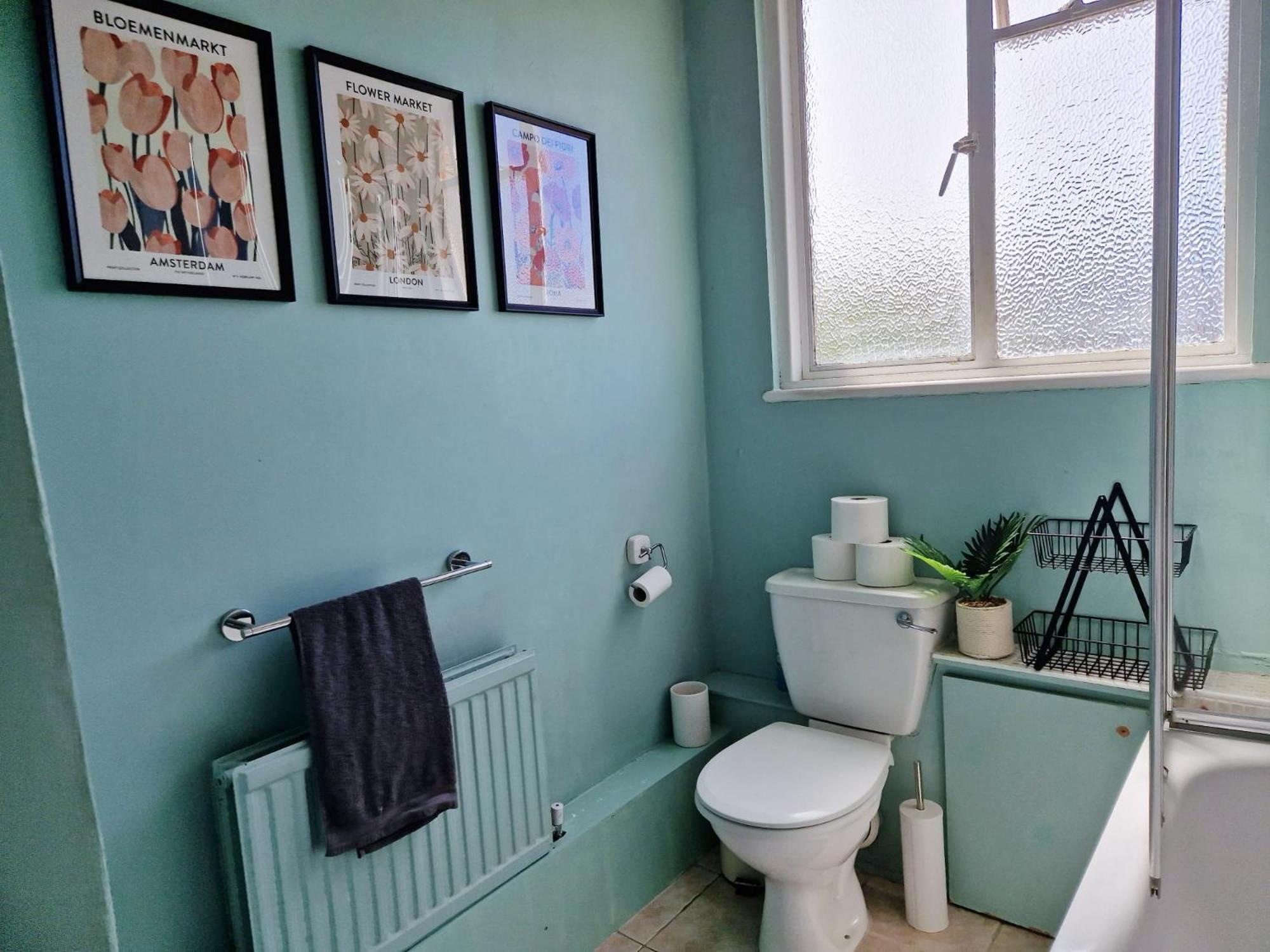 Stylish 1-bed Flat In Willesden With Private Patio Appartement