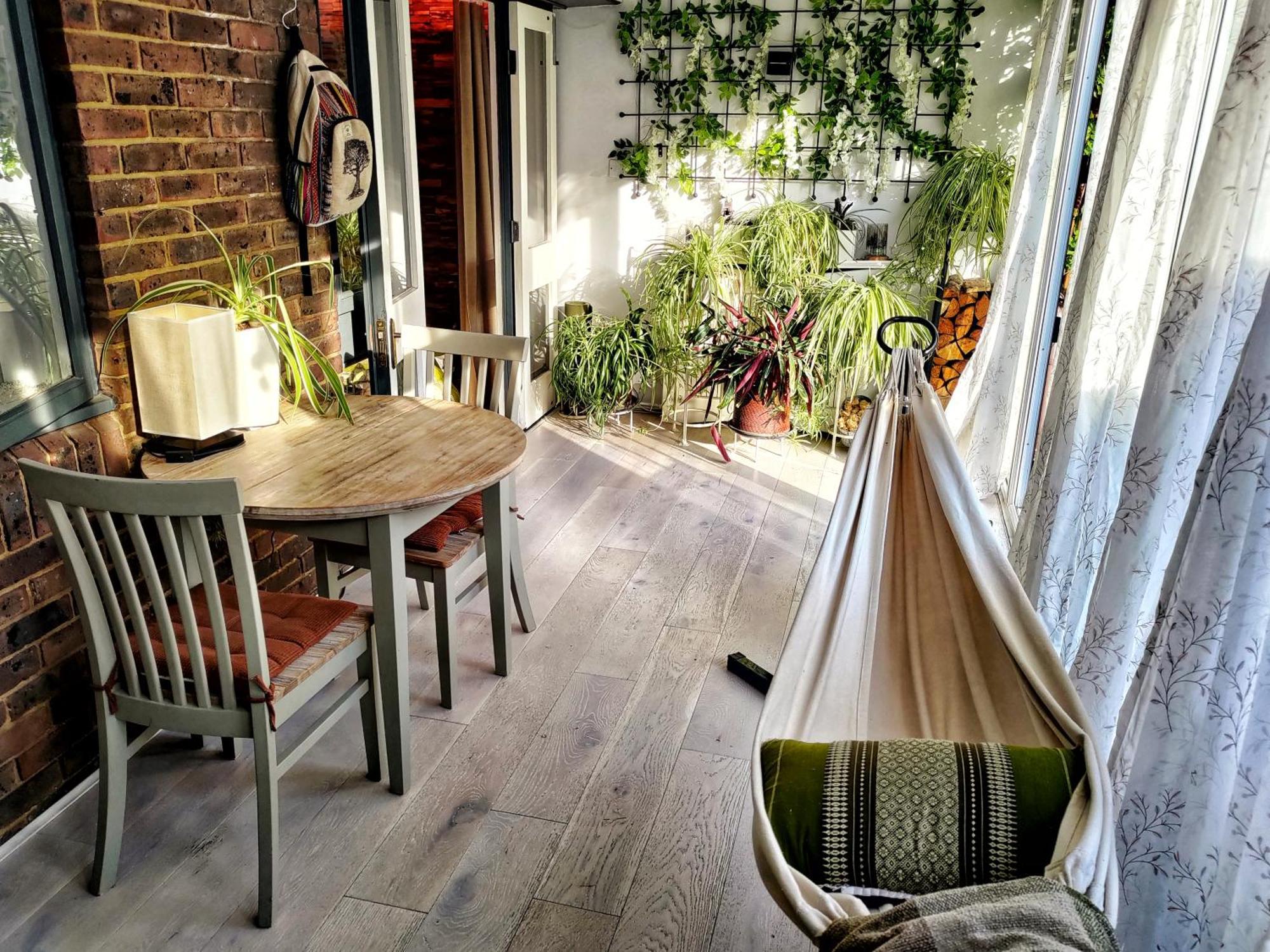 Séjour chez l'habitant Cozy Ensuite In Authentic With Garden Terrace In Prime Location Just East Of