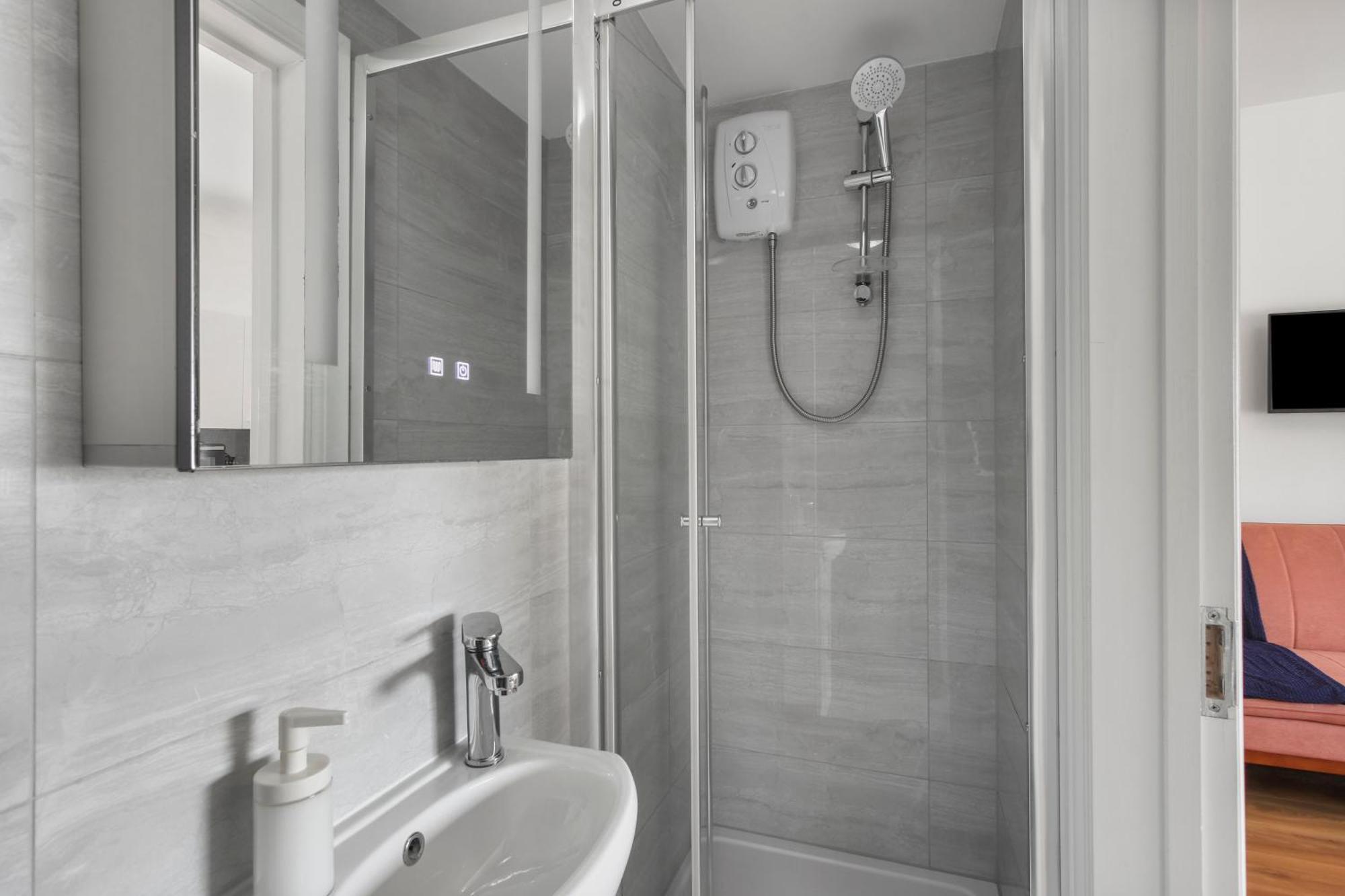 Apartamento Zee Homes W6 *