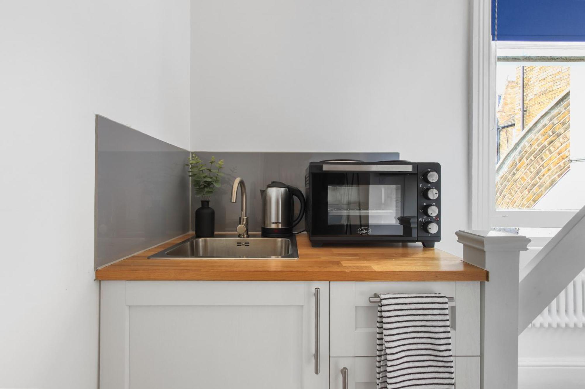 Zee Homes W6 Apartamento *