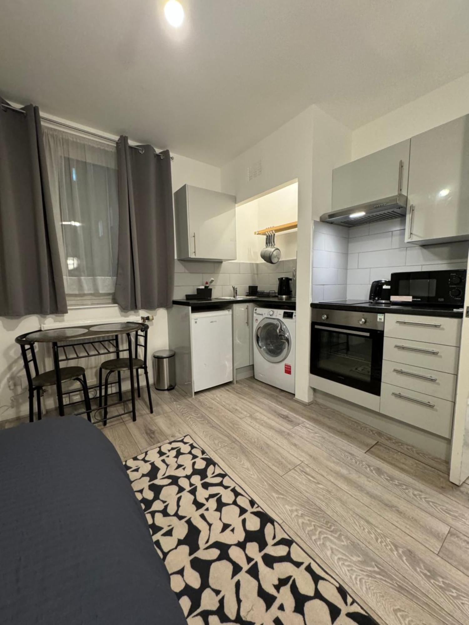 Spacious - South Kensington - Harrods Appartement *